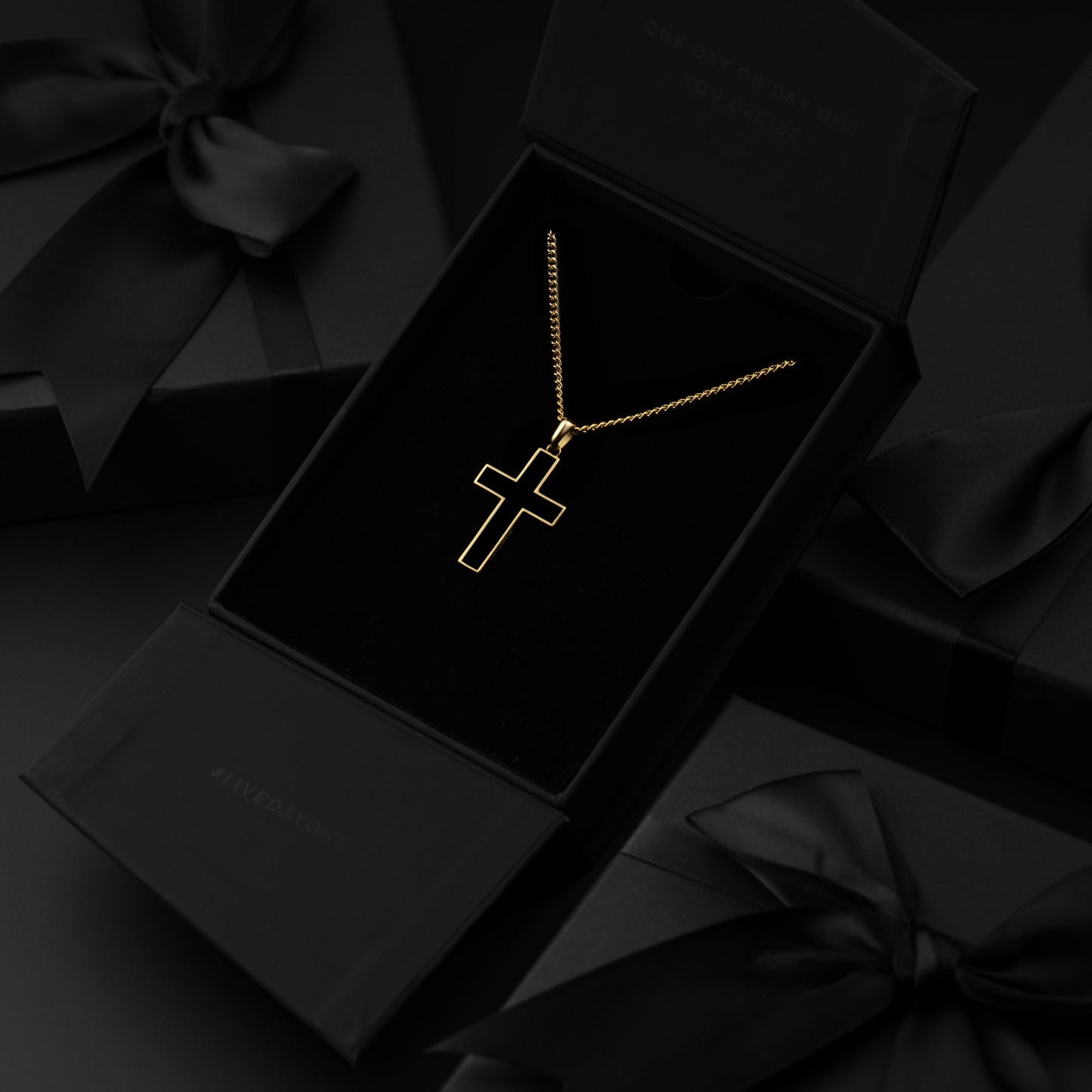 Stone Cross (Large) - 14K Gold Onyx