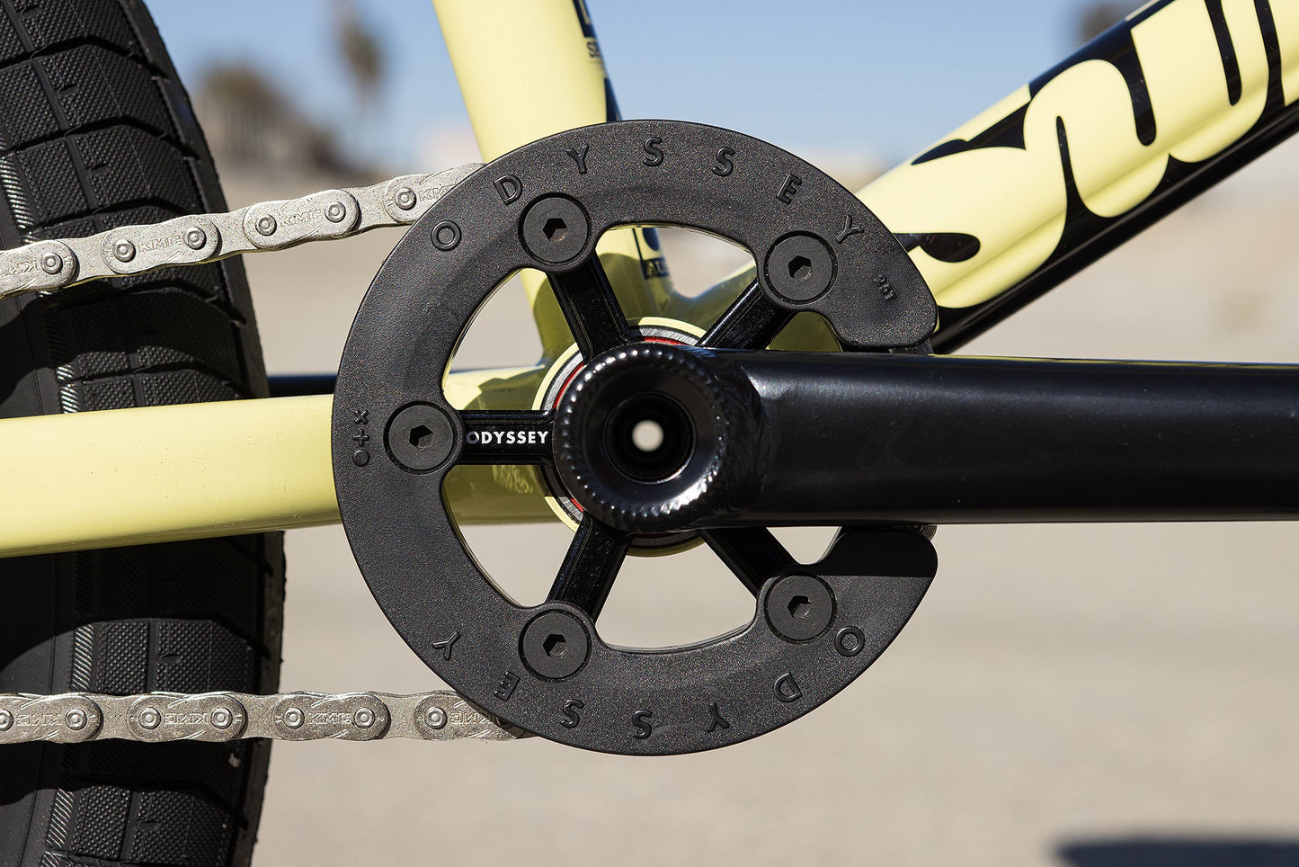 Sunday Soundwave Special (FC) 21″ Complete BMX Bike - Gloss Notepad Yellow (RHD)