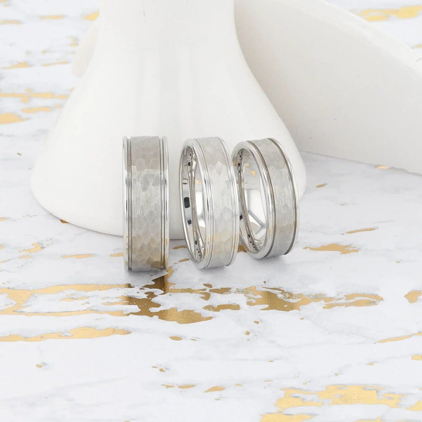 THORNTON Hammered Finish Center White Tungsten Carbide Wedding Band with Dual Offset Grooves and Polished Edges - 6mm & 8mm