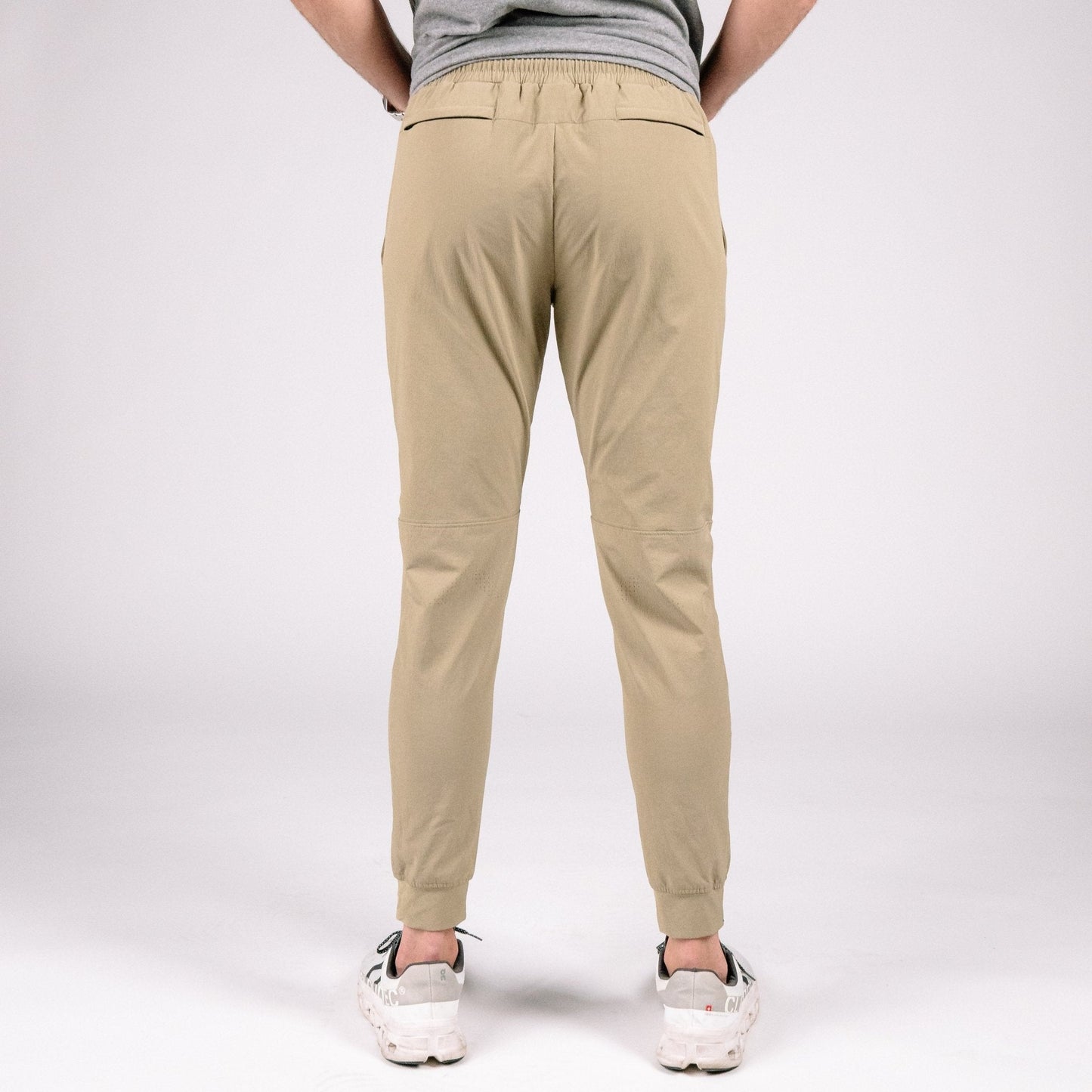 Carrier Traveler Joggers