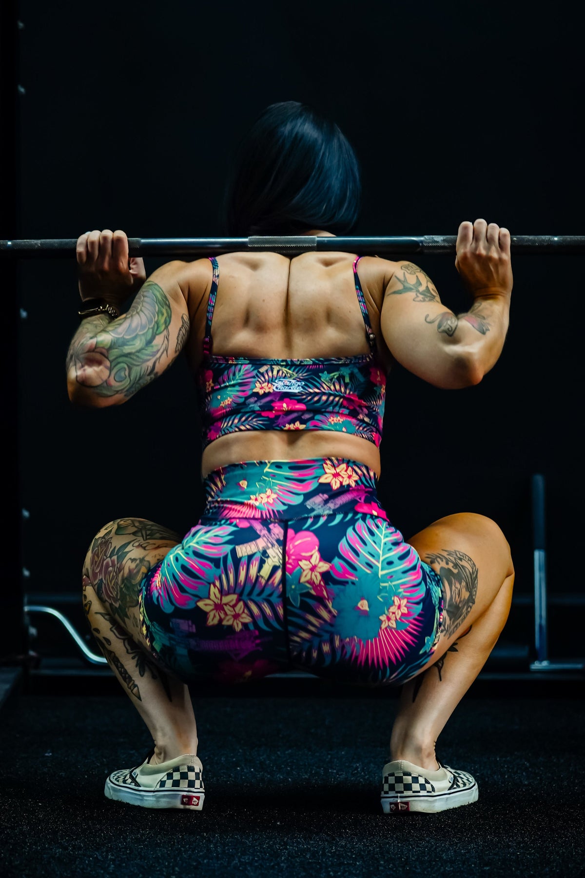 Women's High-Waisted Seamless Front Compression Training Shorts | Tropical Assassin