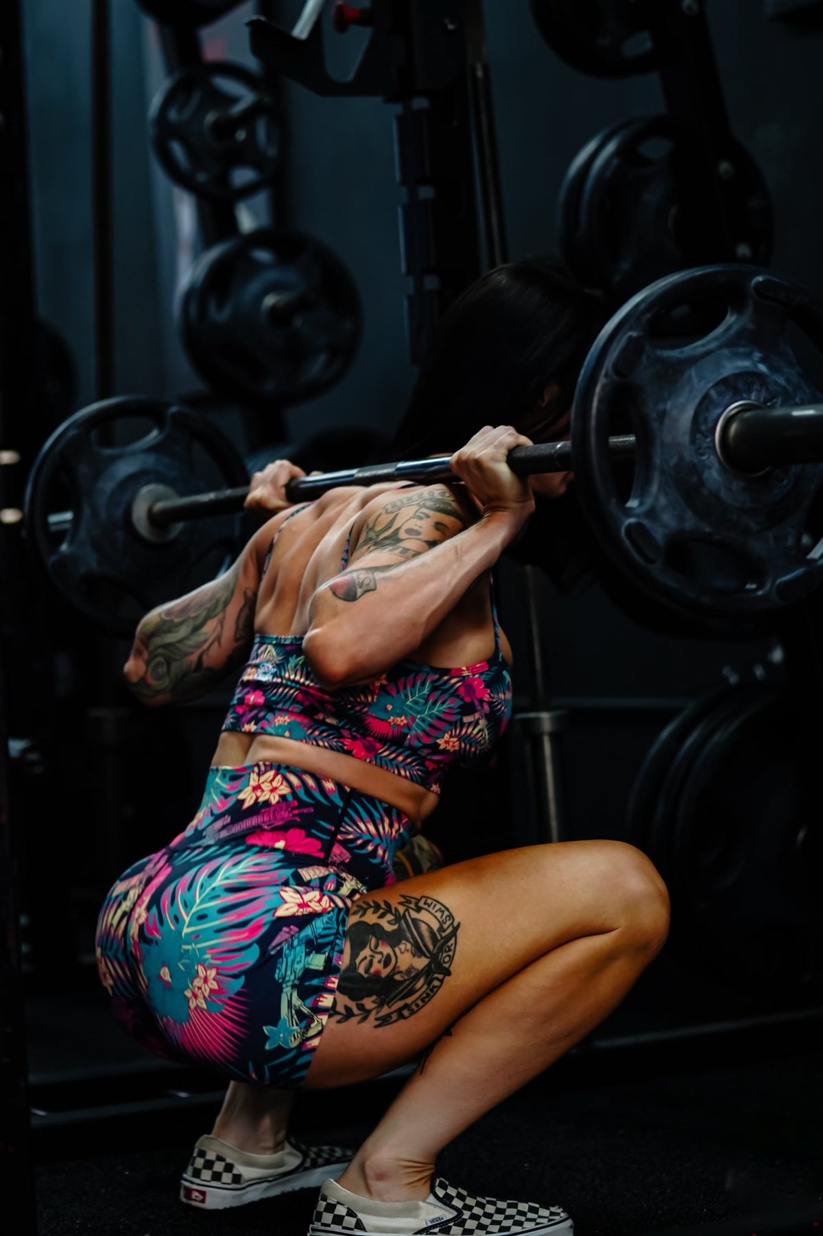Women's High-Waisted Seamless Front Compression Training Shorts | Tropical Assassin