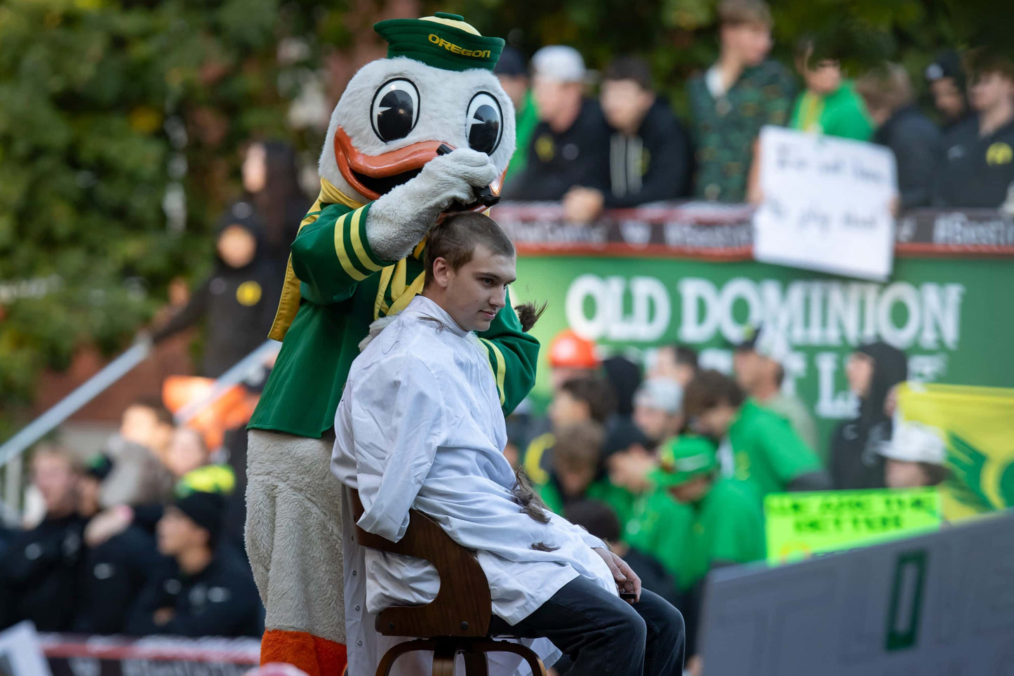 Dawn of the Ducks: The Inside Story of Oregon’s Epic March to the Big Ten Championship in Season One