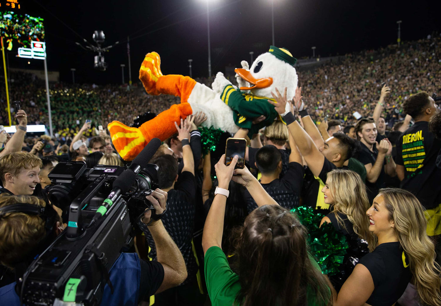 Dawn of the Ducks: The Inside Story of Oregon’s Epic March to the Big Ten Championship in Season One