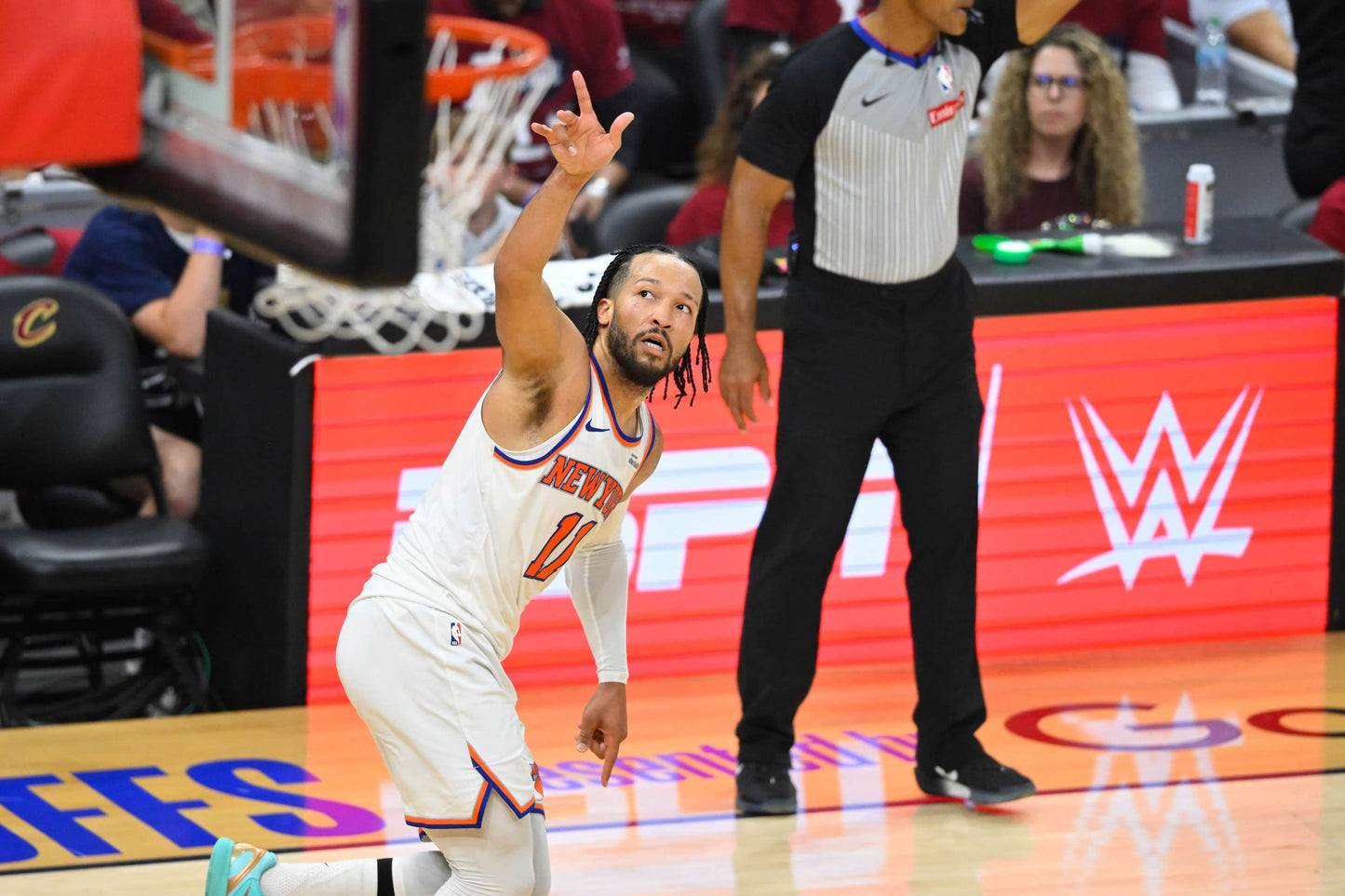 Garden Glory: The New York Knicks and the NBA Championship Five Decades in the Making - PREORDER ships 08/28/2026