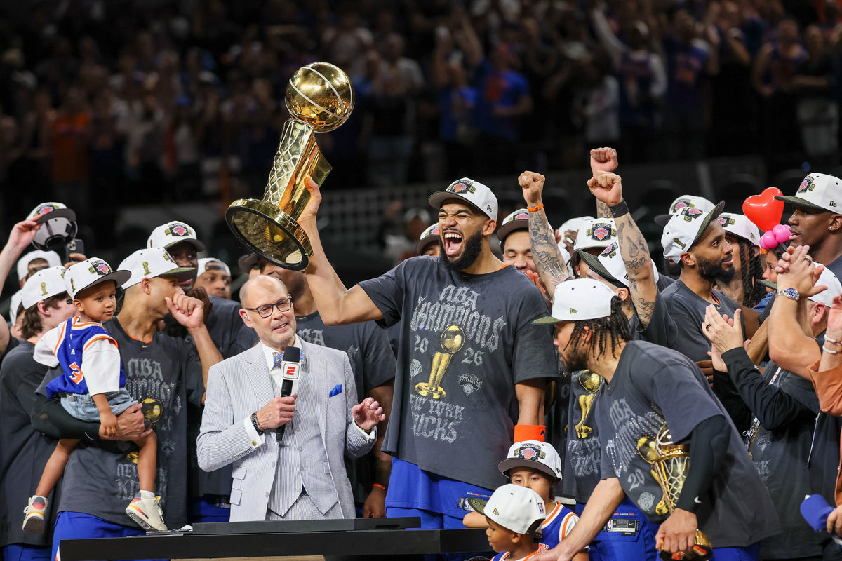 Garden Glory: The New York Knicks and the NBA Championship Five Decades in the Making