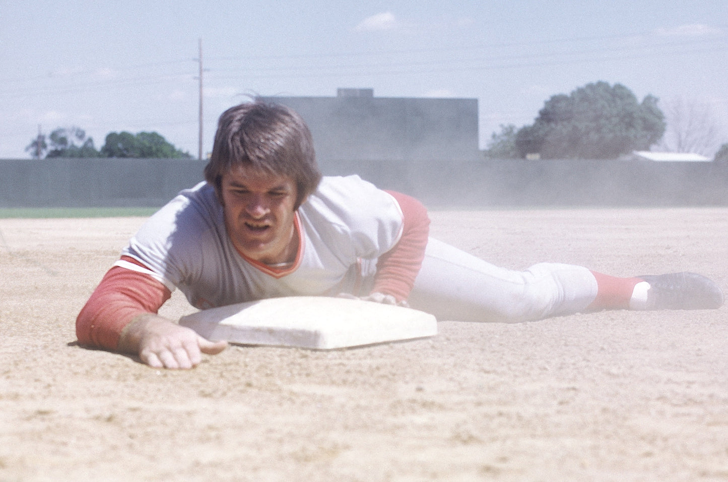 Pete Rose: A Tribute to a Baseball Legend