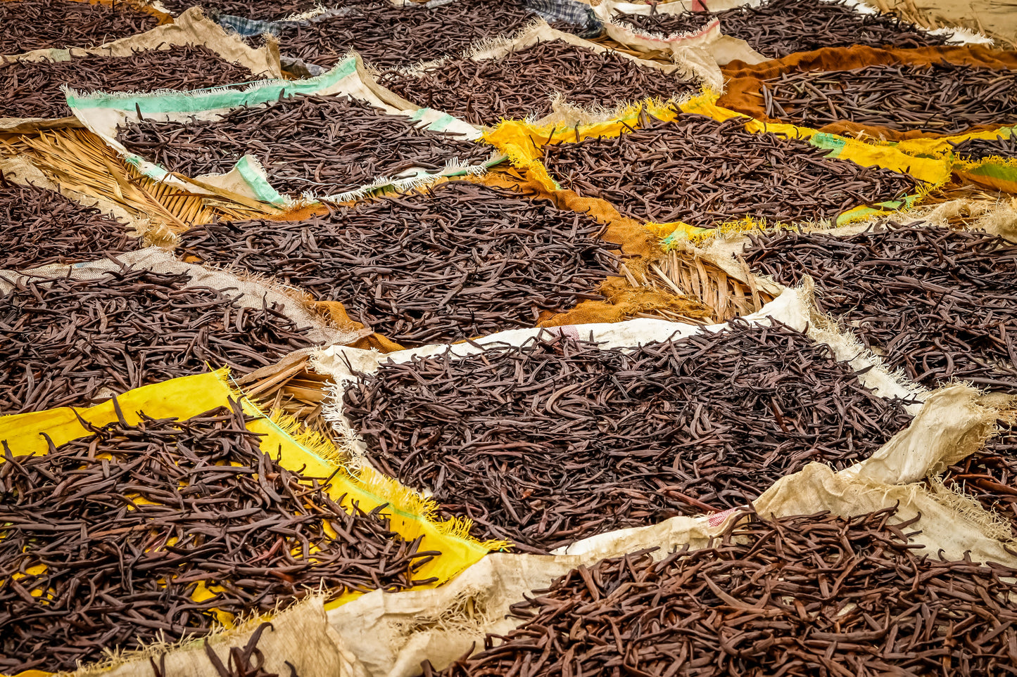 Hybrid Madagascar Mexican Cured Vanilla Beans - Whole Grade A Vanilla Pods for Vanilla Extract and Baking
