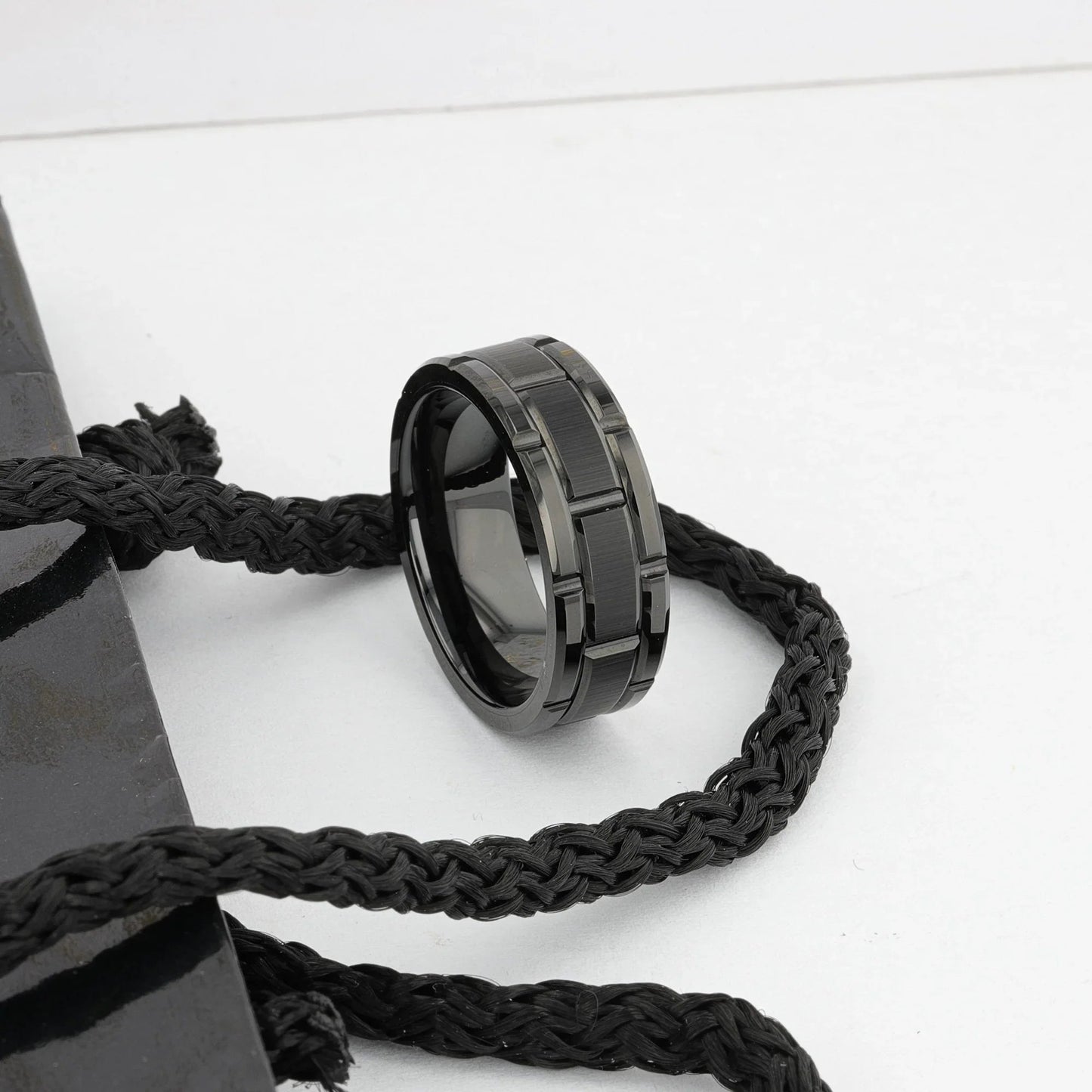 WINDSOR Beveled Black Tungsten Carbide Wedding Band with Brushed Center and Alternating Grooves – 8mm & 10mm