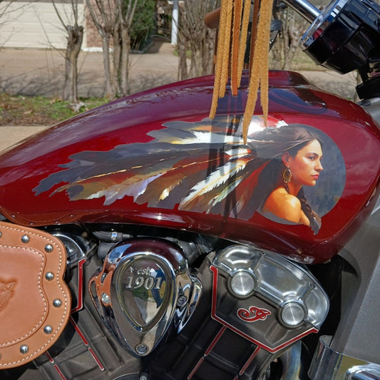 Winona-2023 - Indian Scout Tank Decal-Color