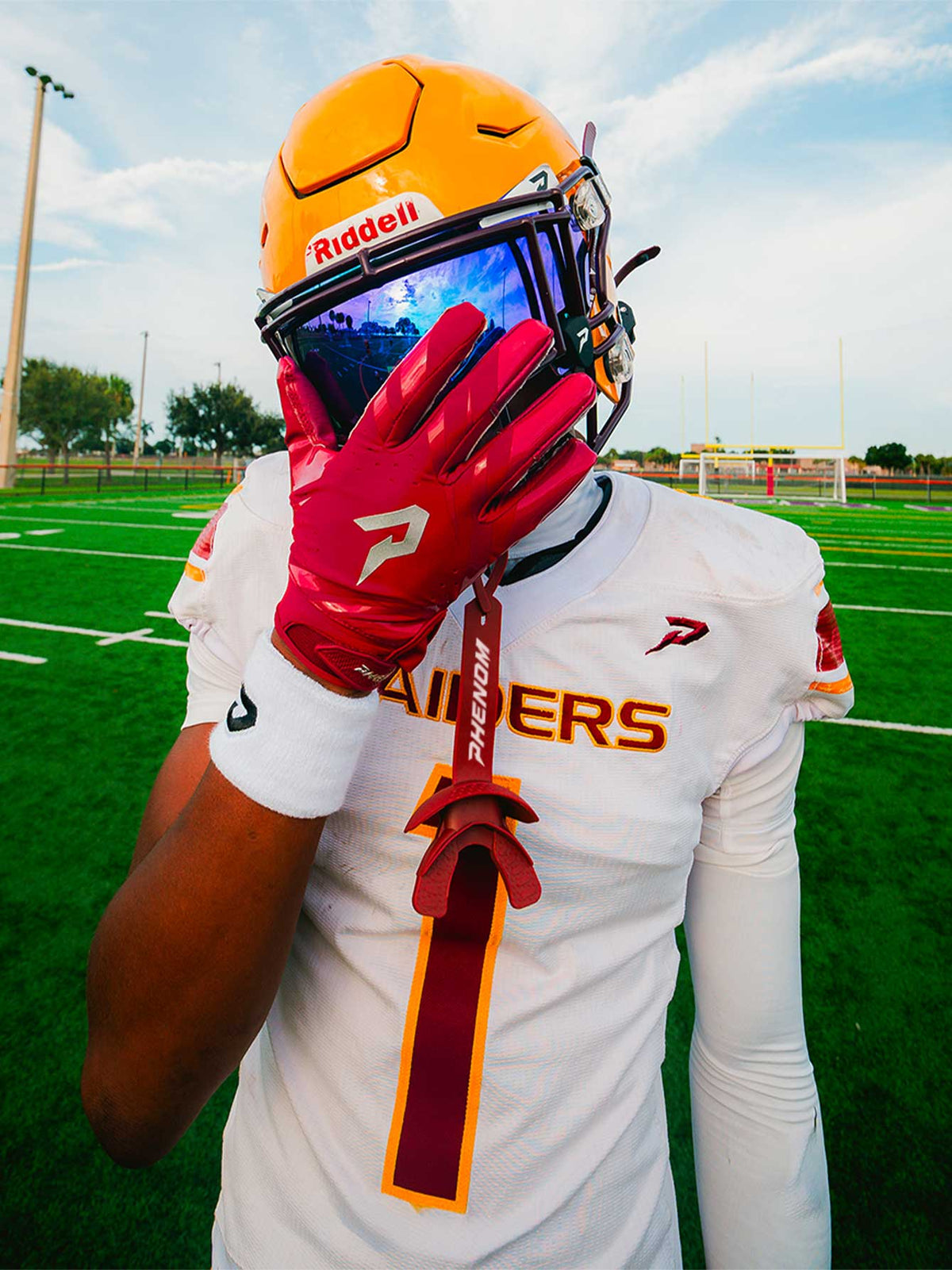 Phenom Elite VPS5 Youth Football Gloves - Team Colors