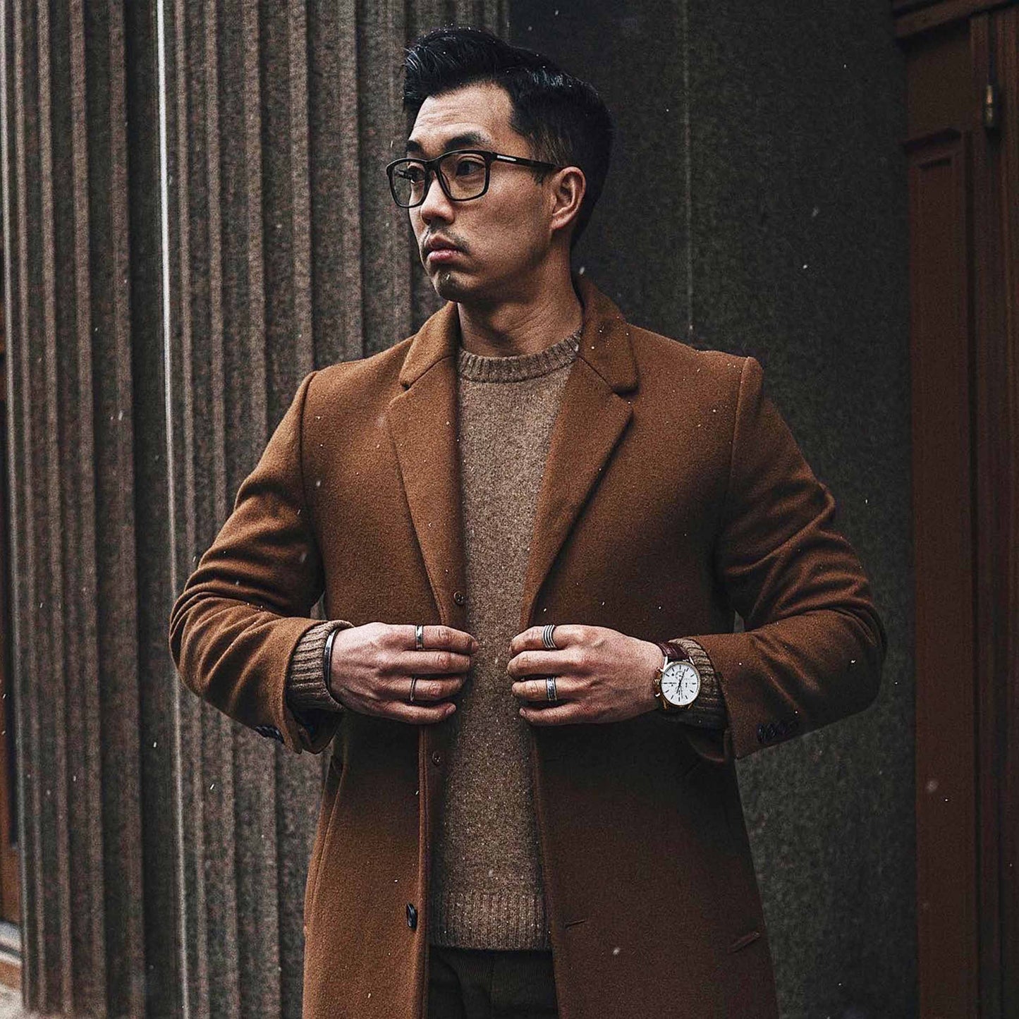 Atwater Blue Light - Jet Black