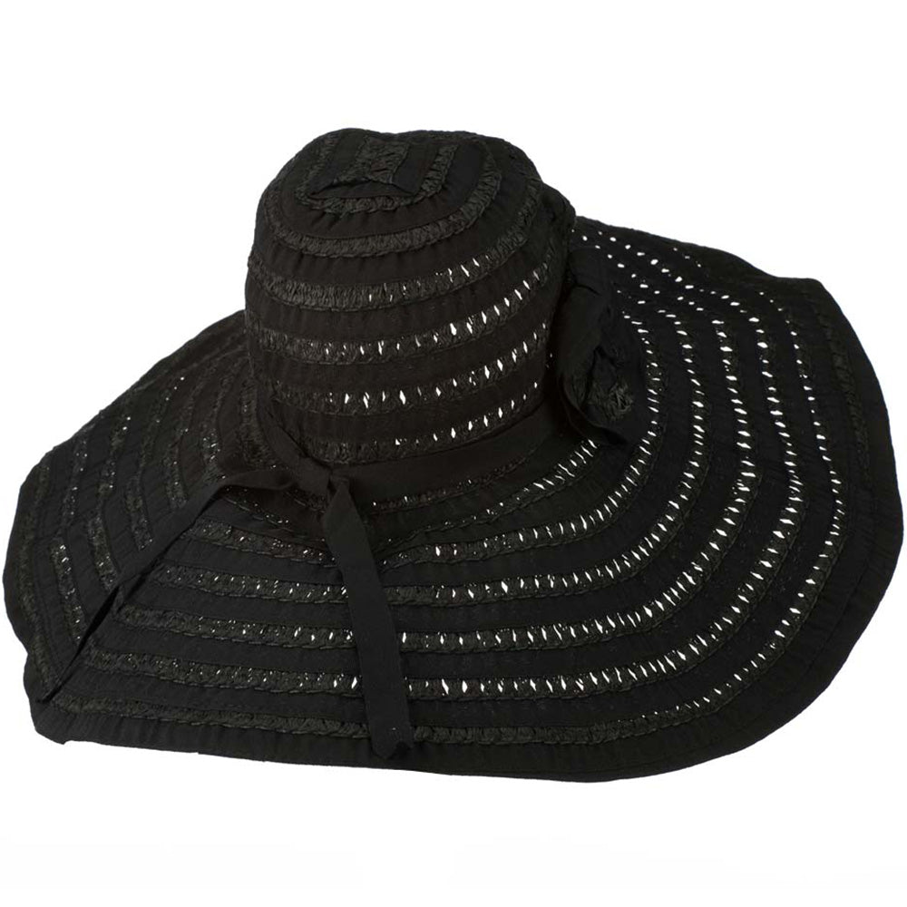 Toyo Braid Hat with Flower Accent