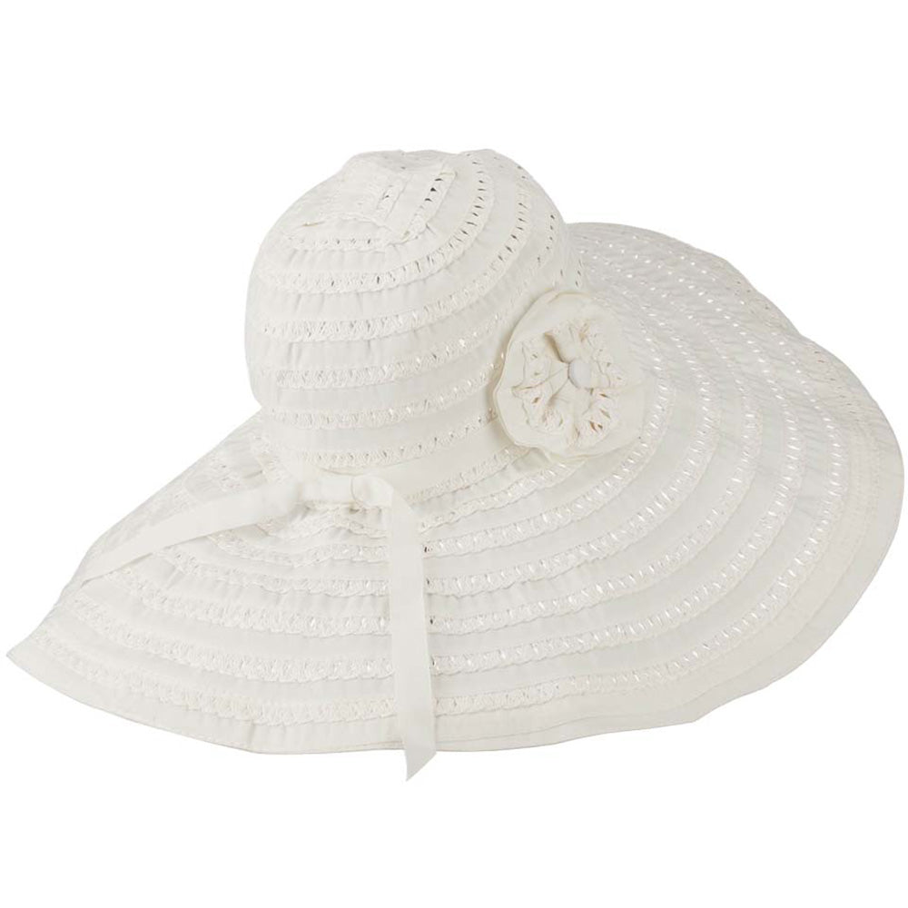 Toyo Braid Hat with Flower Accent