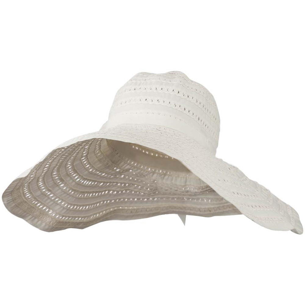 Toyo Braid Hat with Flower Accent