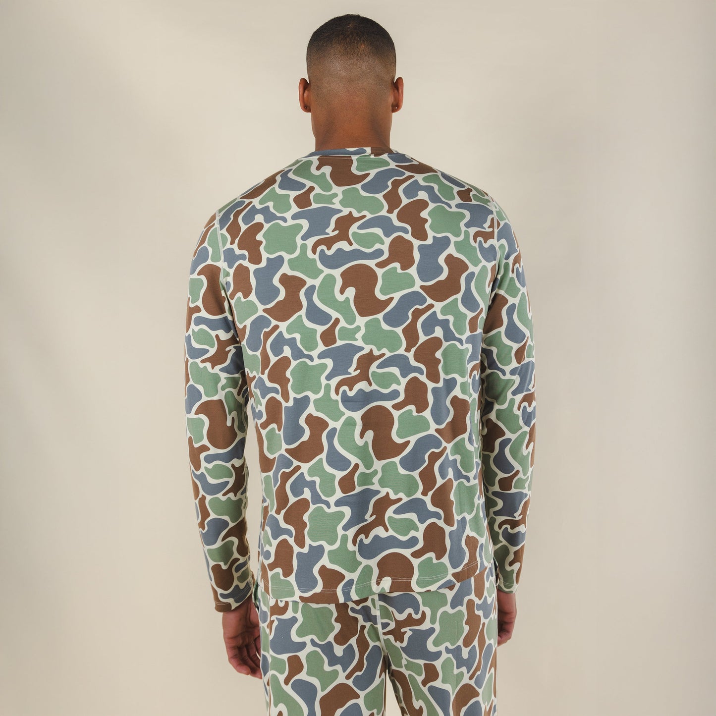 The Blender | Grey Duck Camo SleepDeep™ Men’s Long Sleeve Pajama Shirt