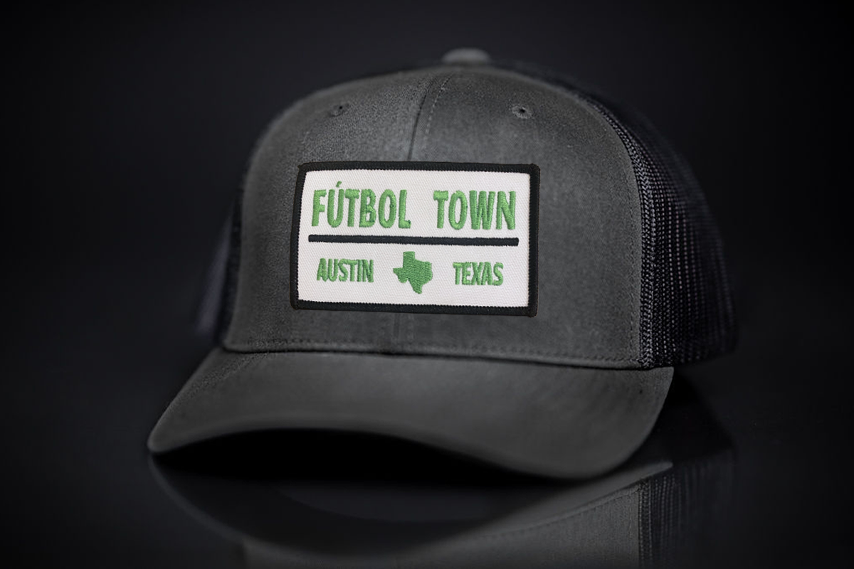 Last Stand Legion / Fútbol Town / Curved Bill Mesh Snapback / 137 / MM