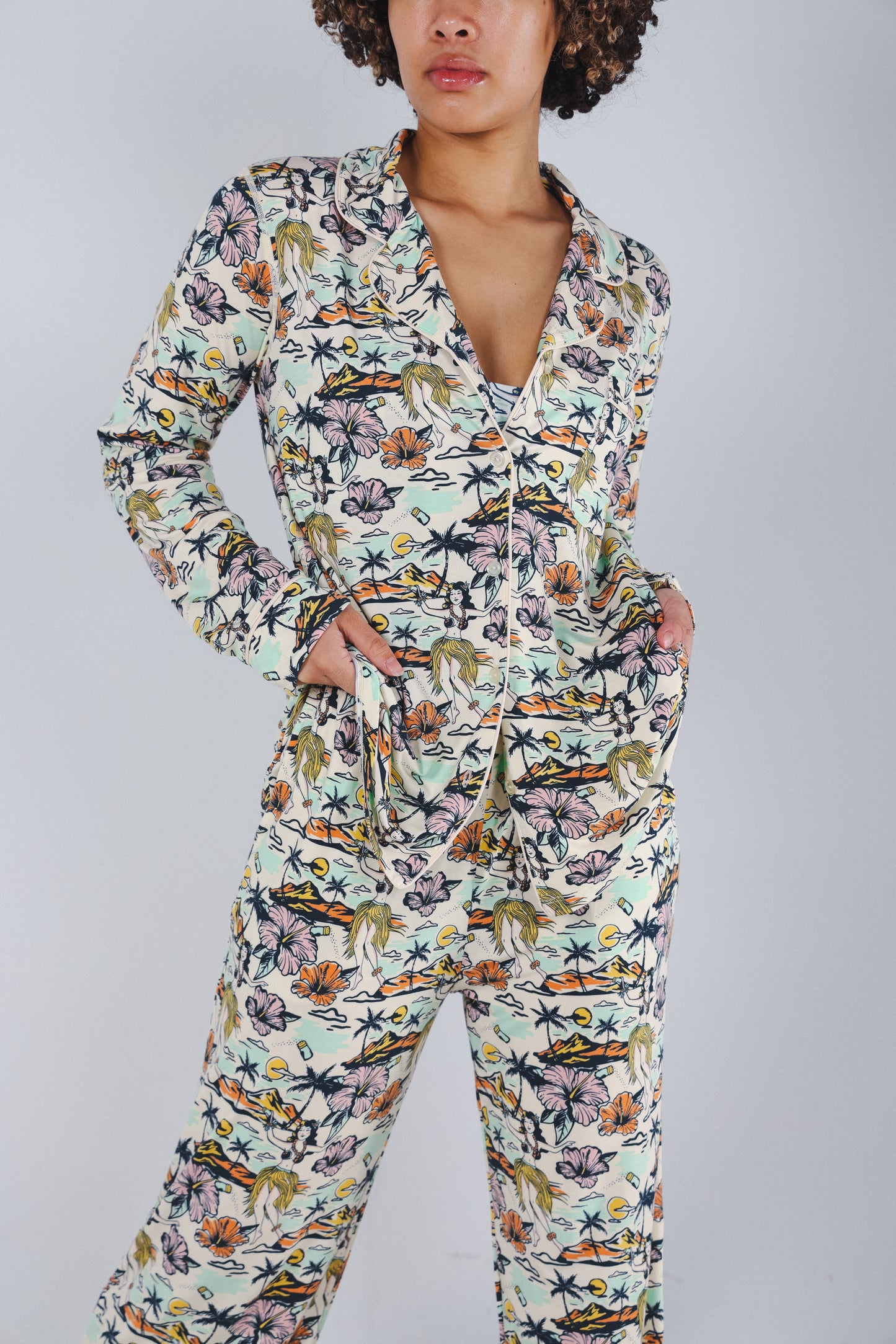 The Come Monday | Shinesty x Margaritaville® SleepDeep™ Women’s Long Sleeve Pajama Set