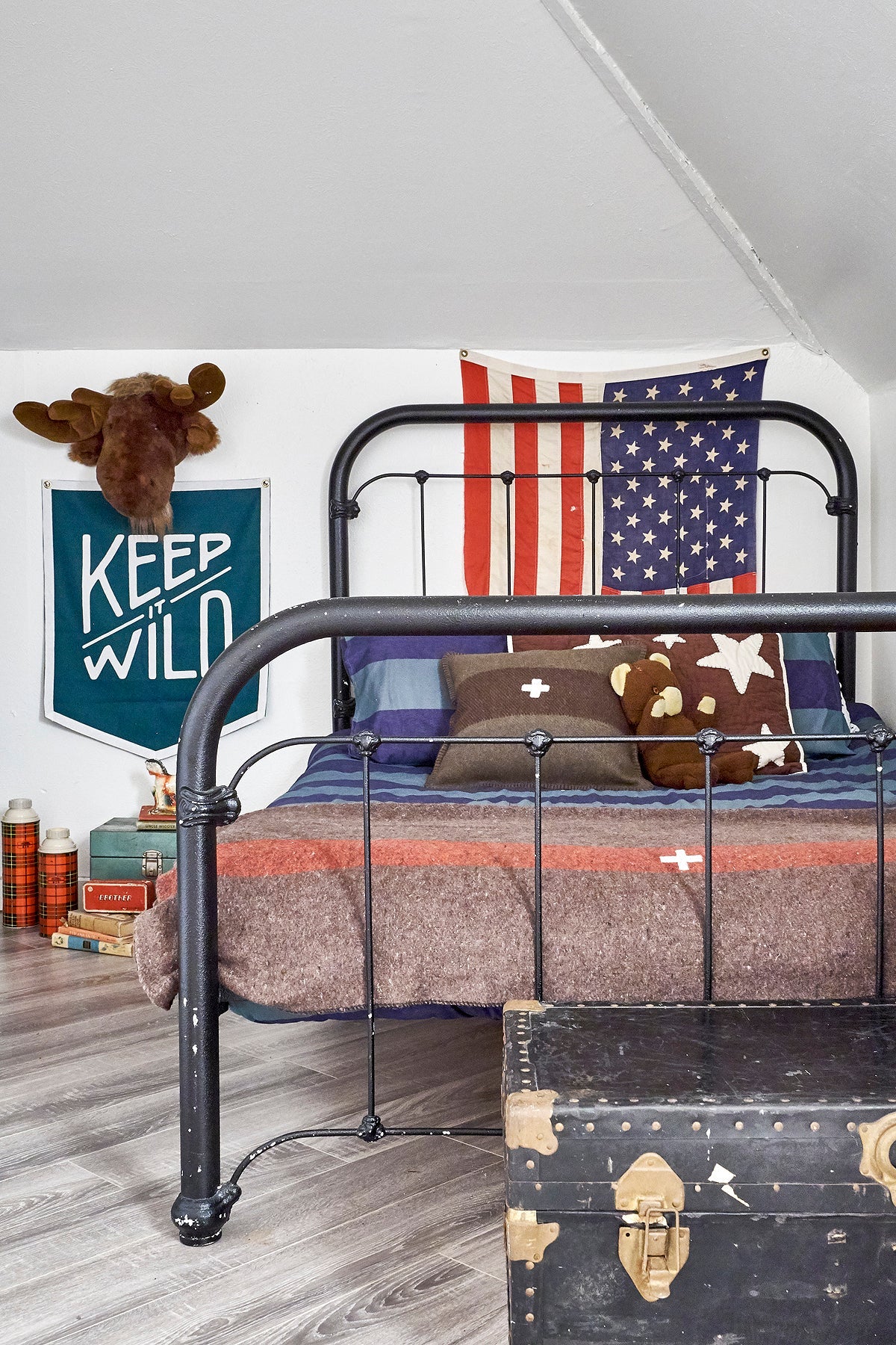 Keep it Wild Championship Banner