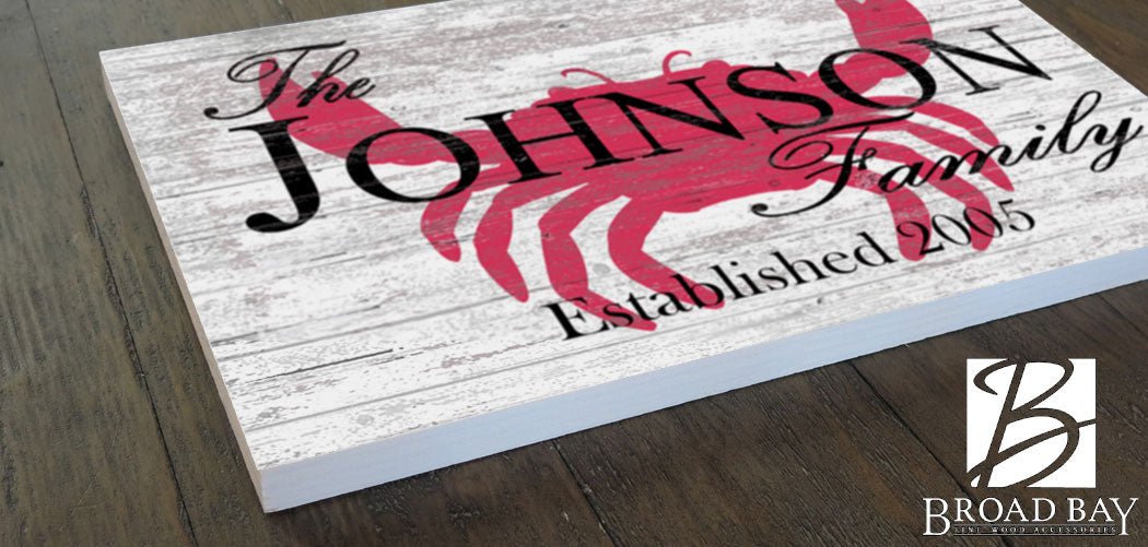 Custom Beach House Sign – Crab Design with Family Name & Established Year | Personalized Coastal Wall Art
