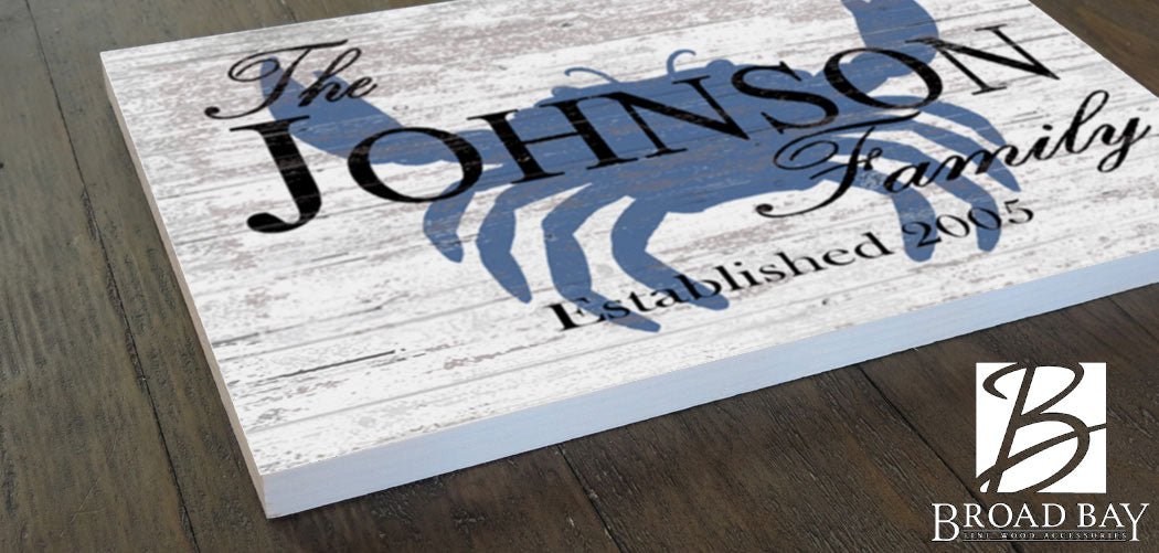 Custom Beach House Sign – Crab Design with Family Name & Established Year | Personalized Coastal Wall Art
