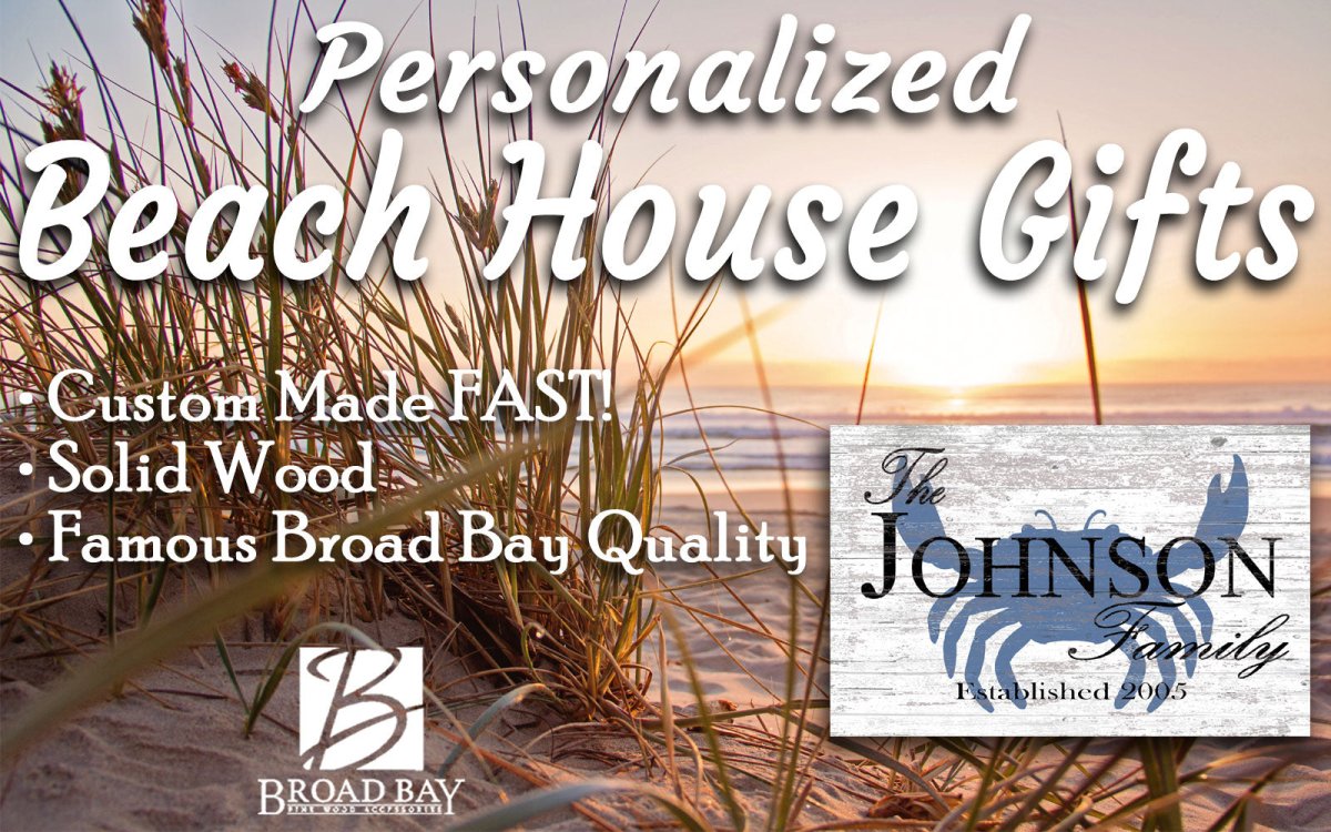 Custom Beach House Sign – Crab Design with Family Name & Established Year | Personalized Coastal Wall Art