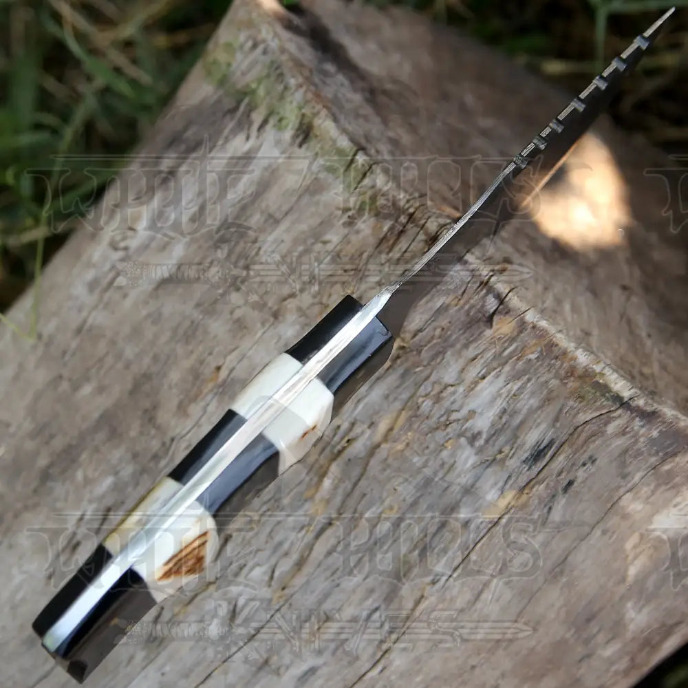 Custom HANDMADE FORGED DAMASCUS Steel Hunting BUSHCRAFT SURVIVAL TRACKER KNIFE