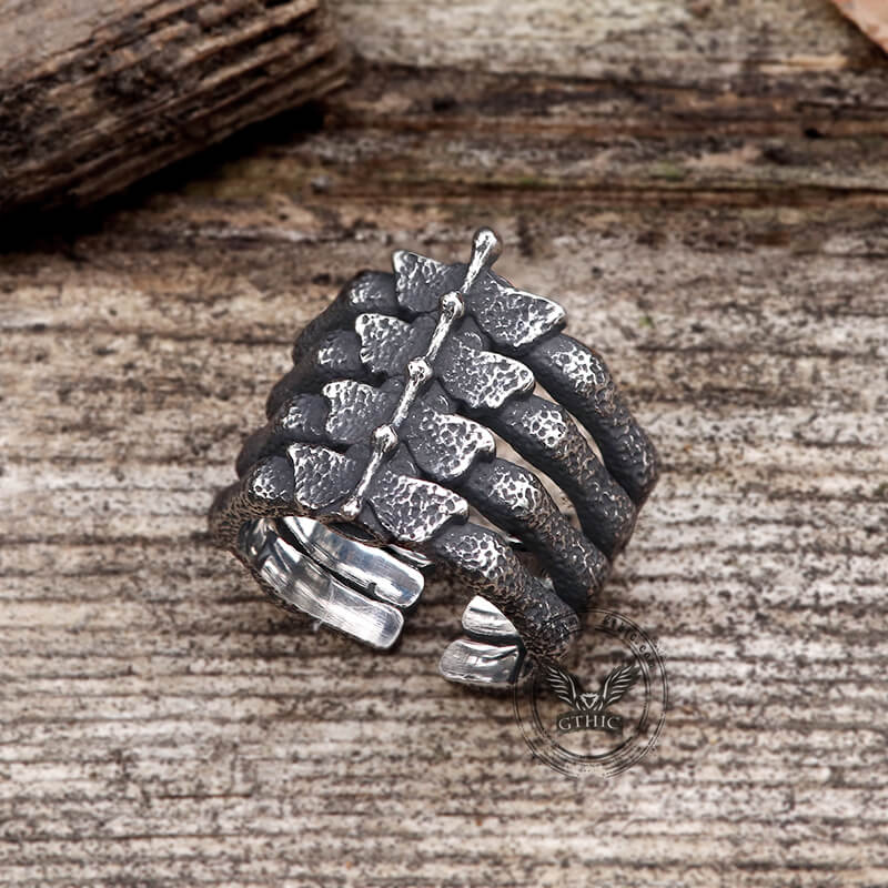 Detailed Vertebrae Stainless Steel Ring