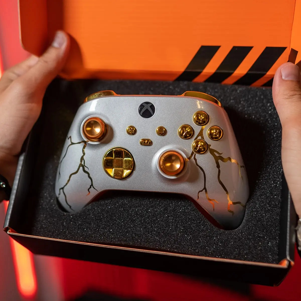 MODDEDZONE GOLD THUNDER XBOX SERIES X CUSTOM MODDED CONTROLLER