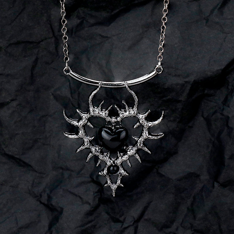Gothic Thorn Double Heart Alloy Pendant