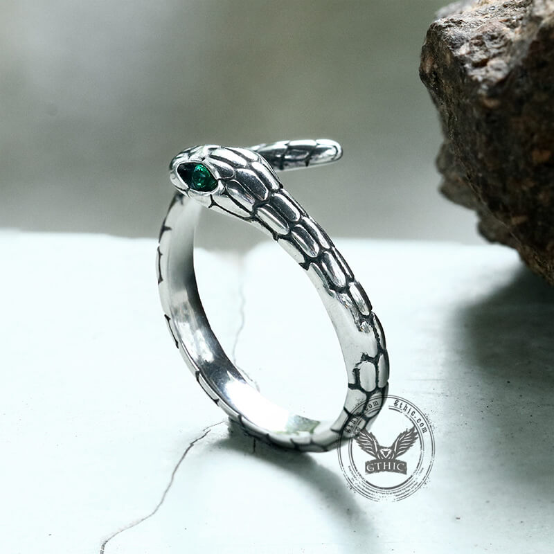 Green Eye Snake Stainless Steel Ring