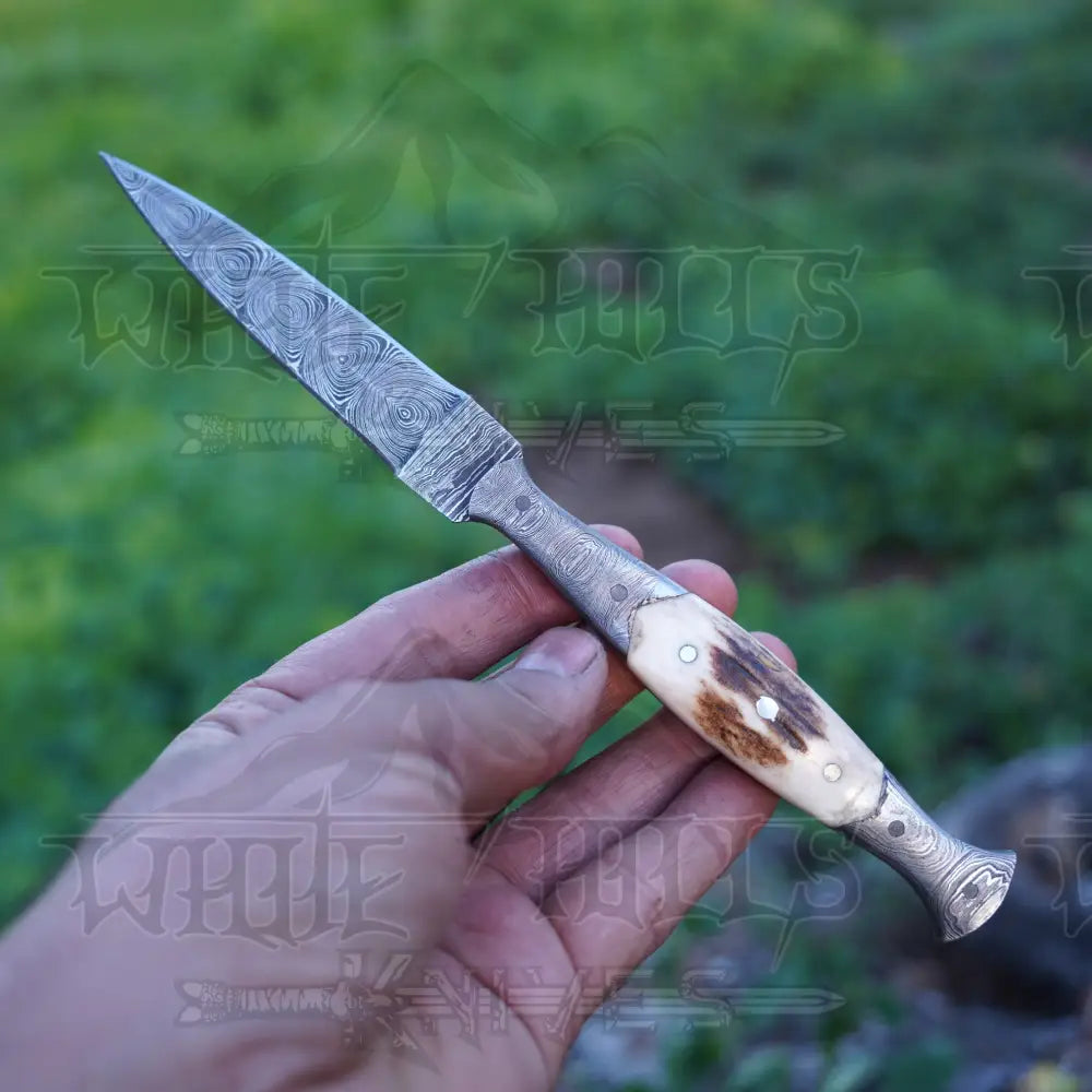 HANDMADE DAMASCUS DAGGER KNIFE - 8.5" FULL TANG  Damascus Steel KNIFE - Stag Antler Handle