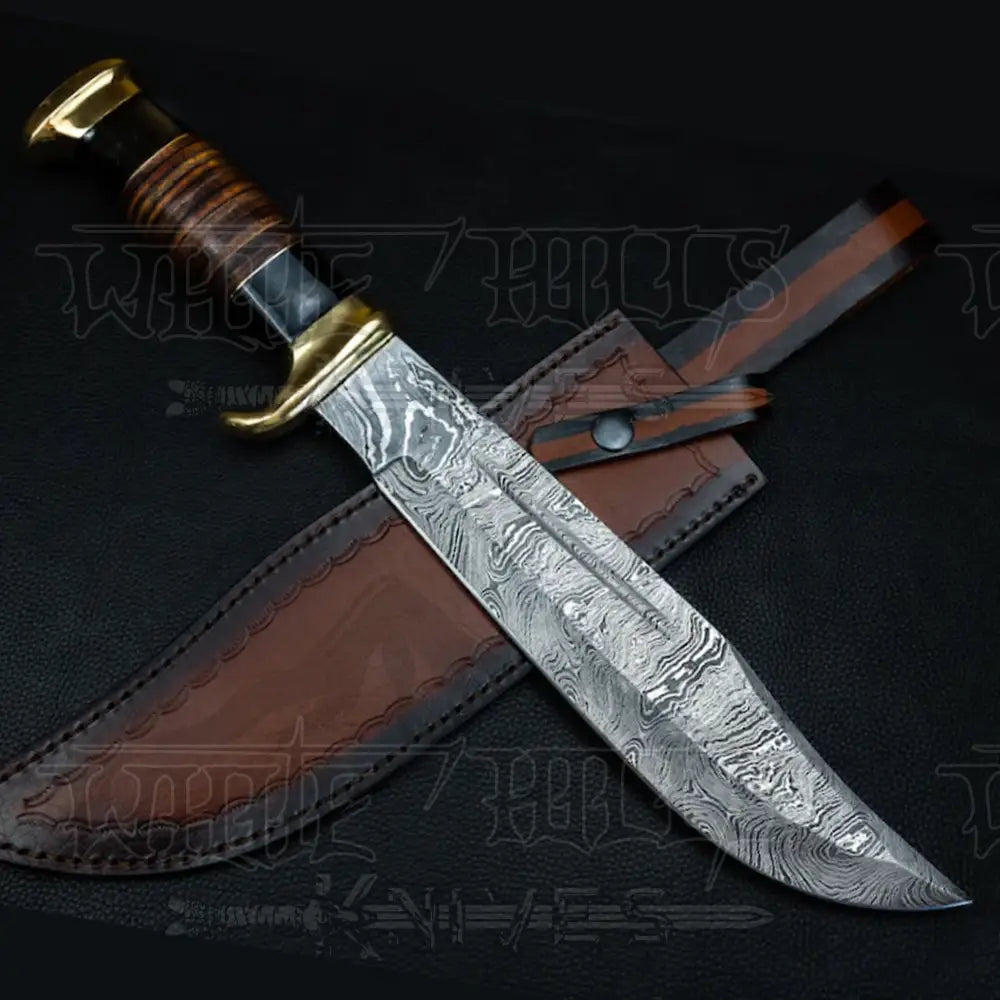 HANDMADE FORGED DAMASCUS Steel Hunting Bowie Rambo Knife Bull Horn & Leather