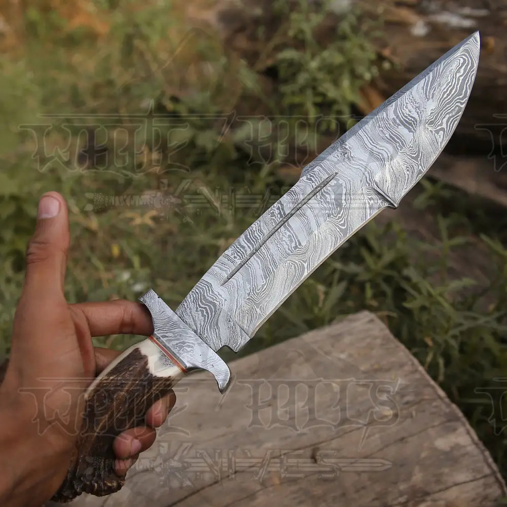 HANDMADE FORGED DAMASCUS Steel Hunting Bowie Rambo Knife Deer Stag Crown Handle