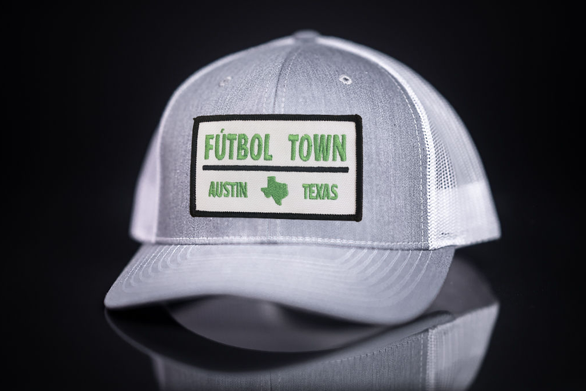 Last Stand Legion / Fútbol Town / Curved Bill Mesh Snapback / 137 / MM
