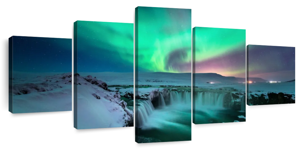 Green Aurora Borealis Wall Art