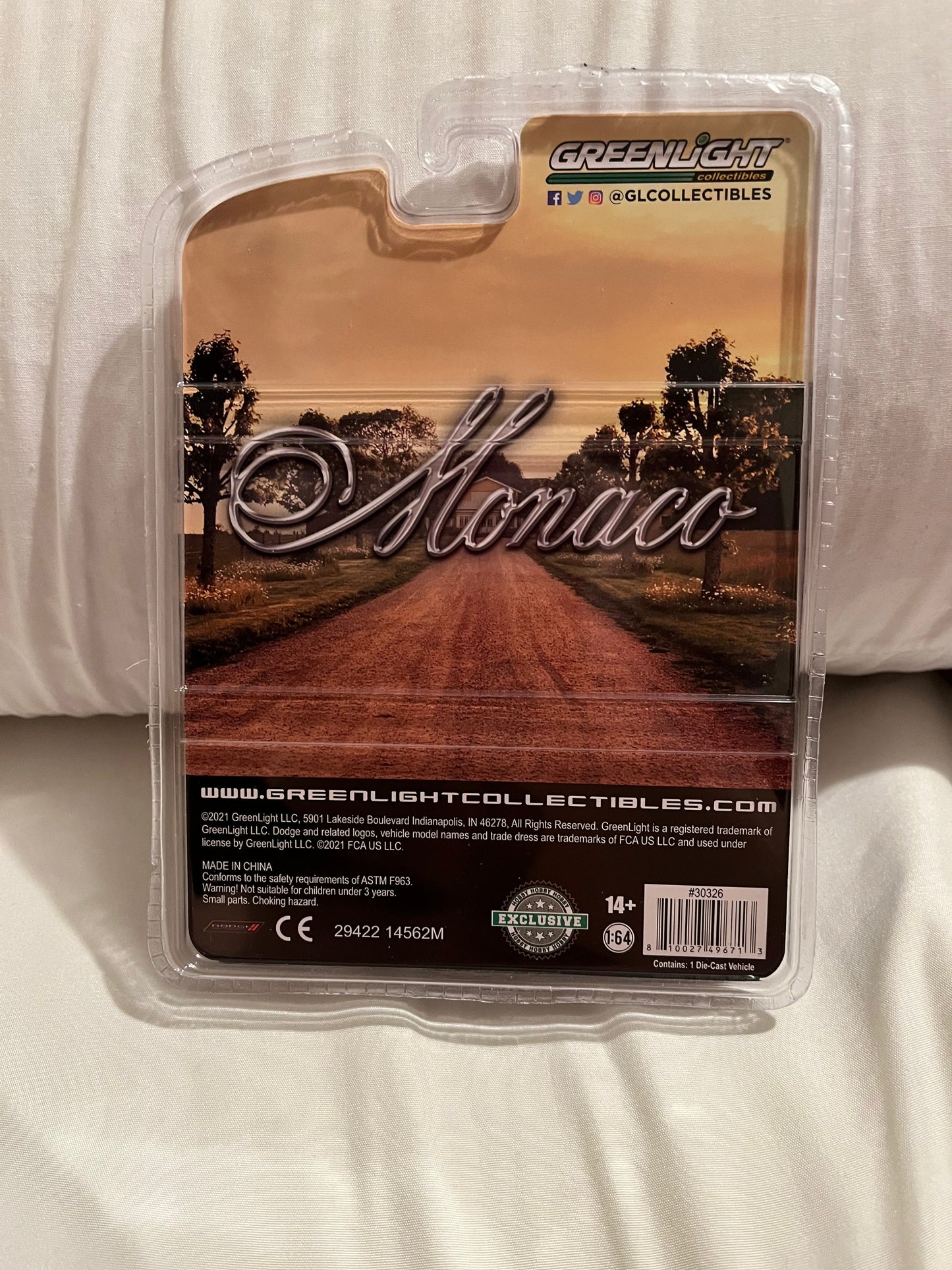 1:64 CAMOUFLAGE 1978 DODGE MONACO HAZZARD COUNTY SHERIFF *RETIRED*