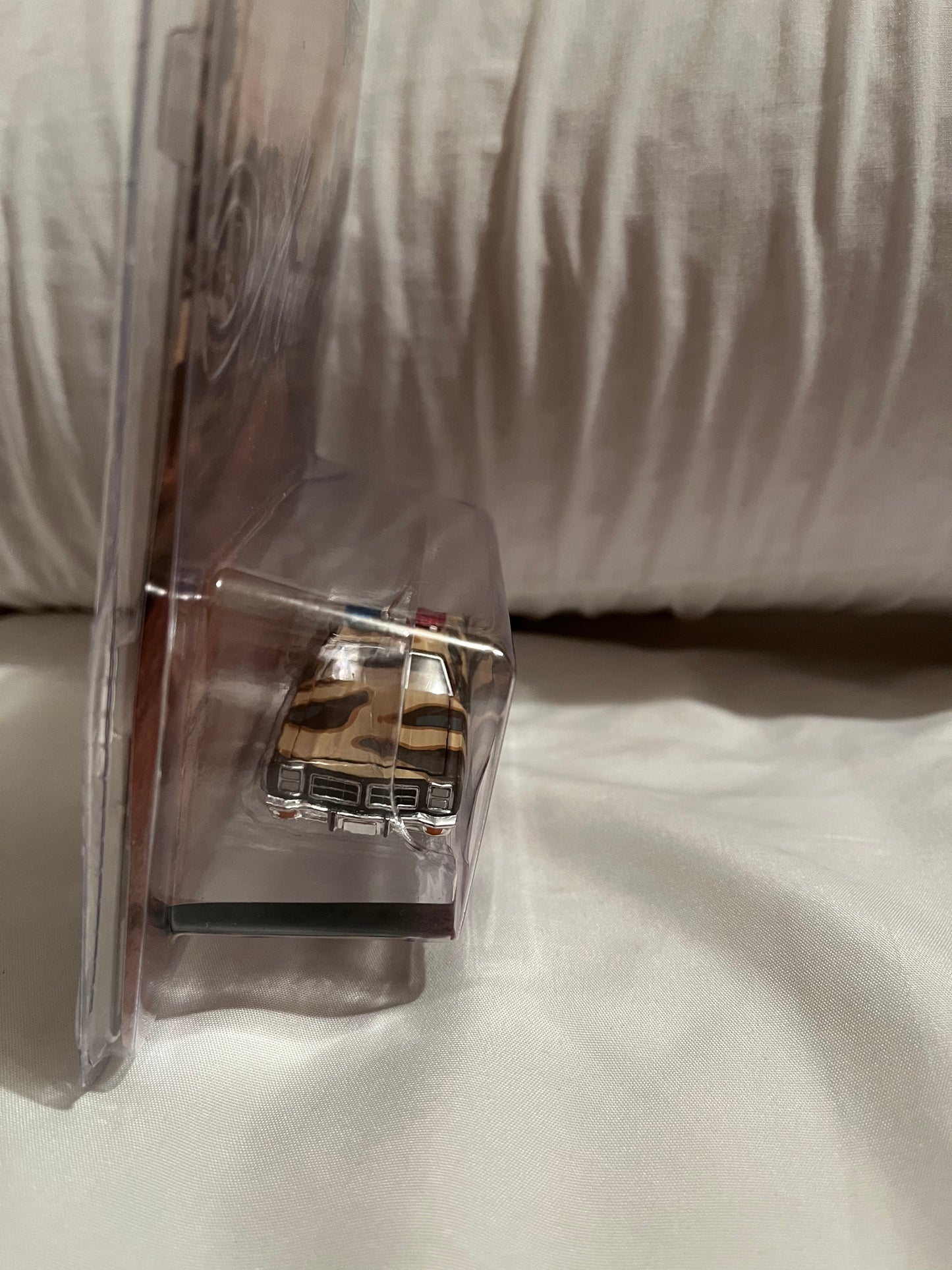 1:64 CAMOUFLAGE 1978 DODGE MONACO HAZZARD COUNTY SHERIFF *RETIRED*