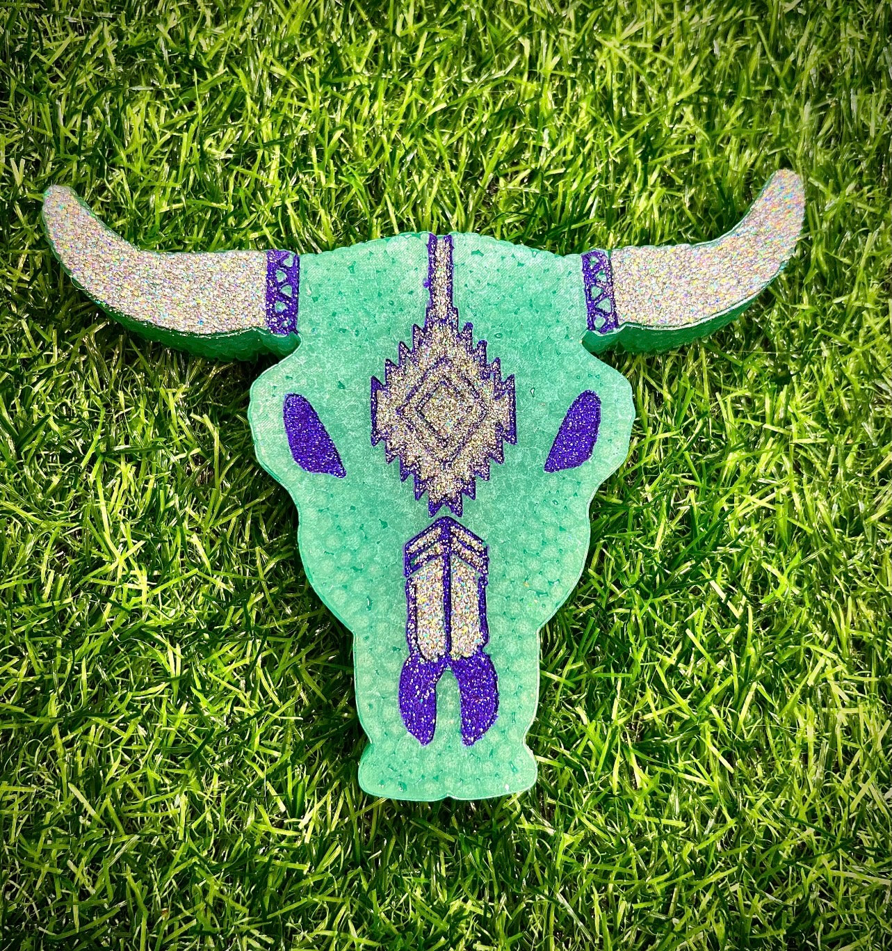 { Aztec bull diamond} Freshie