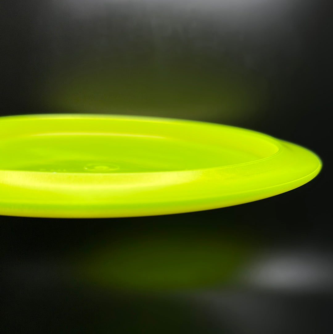 Lucid Glimmer Escape