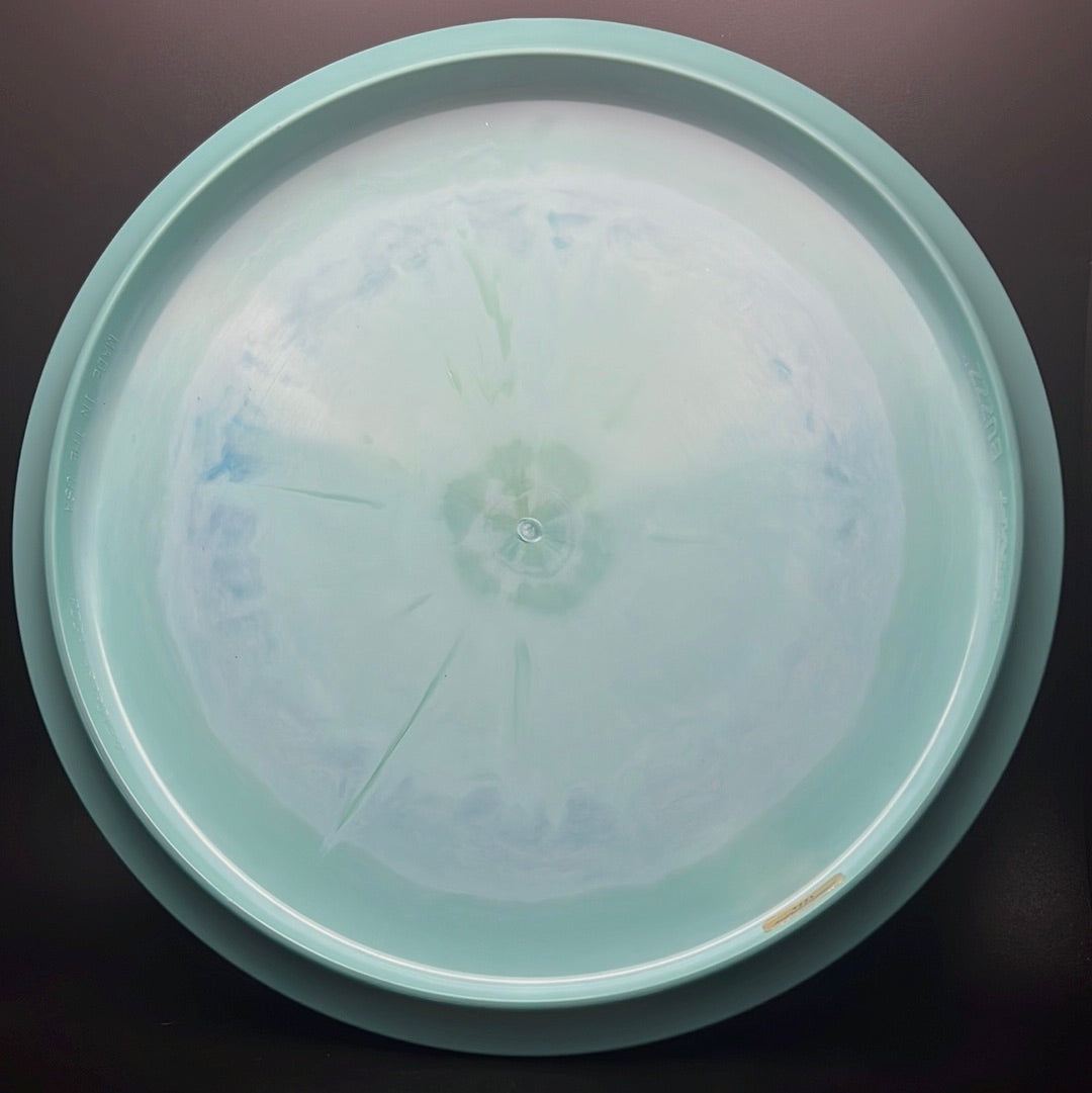 Swirl ESP Buzzz - Paul McBeth 5x World Champion