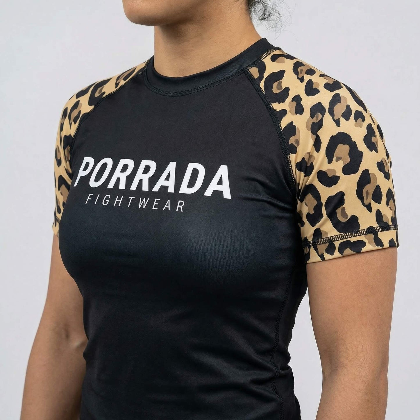 LEOPARD WOMEN SHORT SLEEVE RASH GUARD