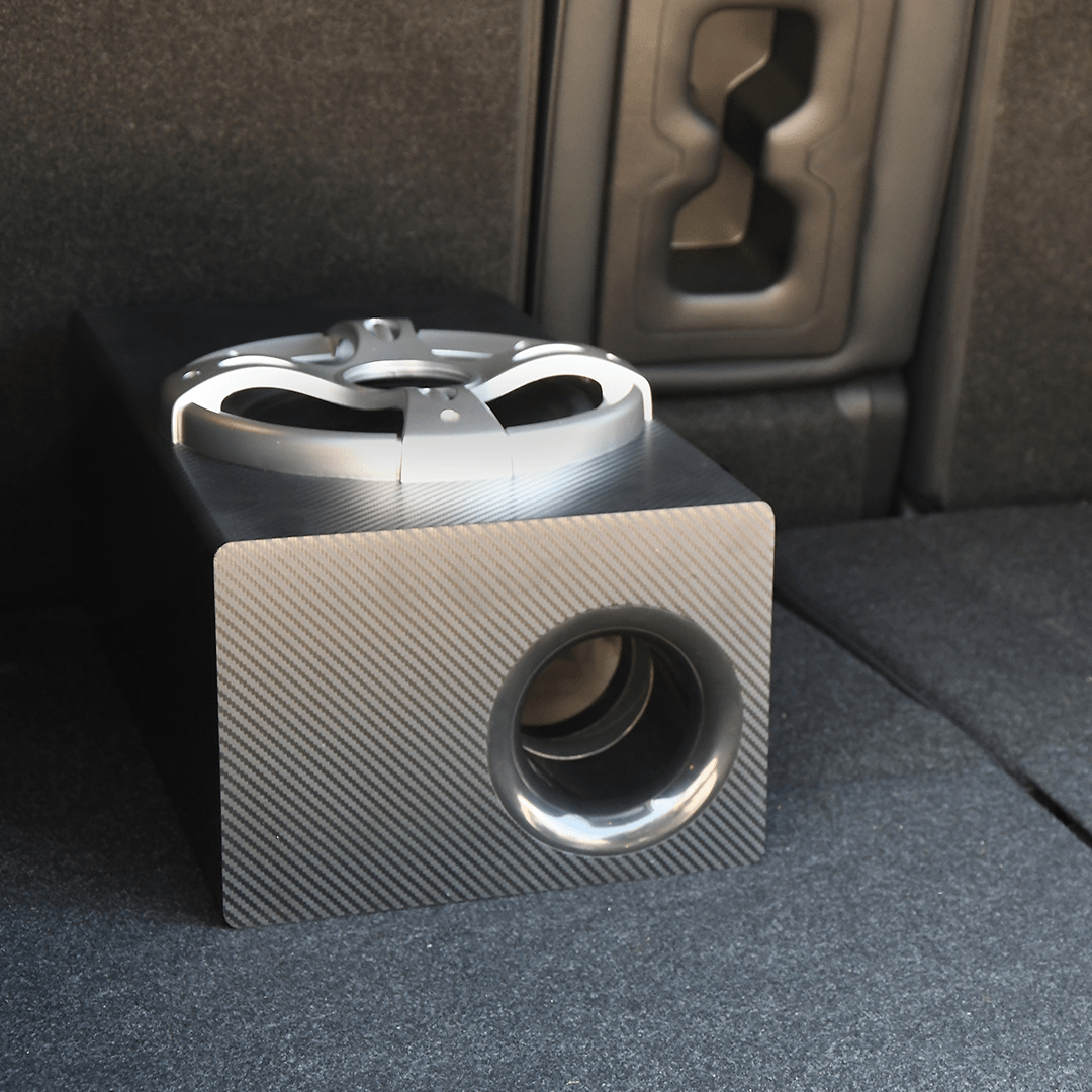 Linear Series LS-SUB-200 | 320-Watt Amplifier Powered 8" Ported Subwoofer