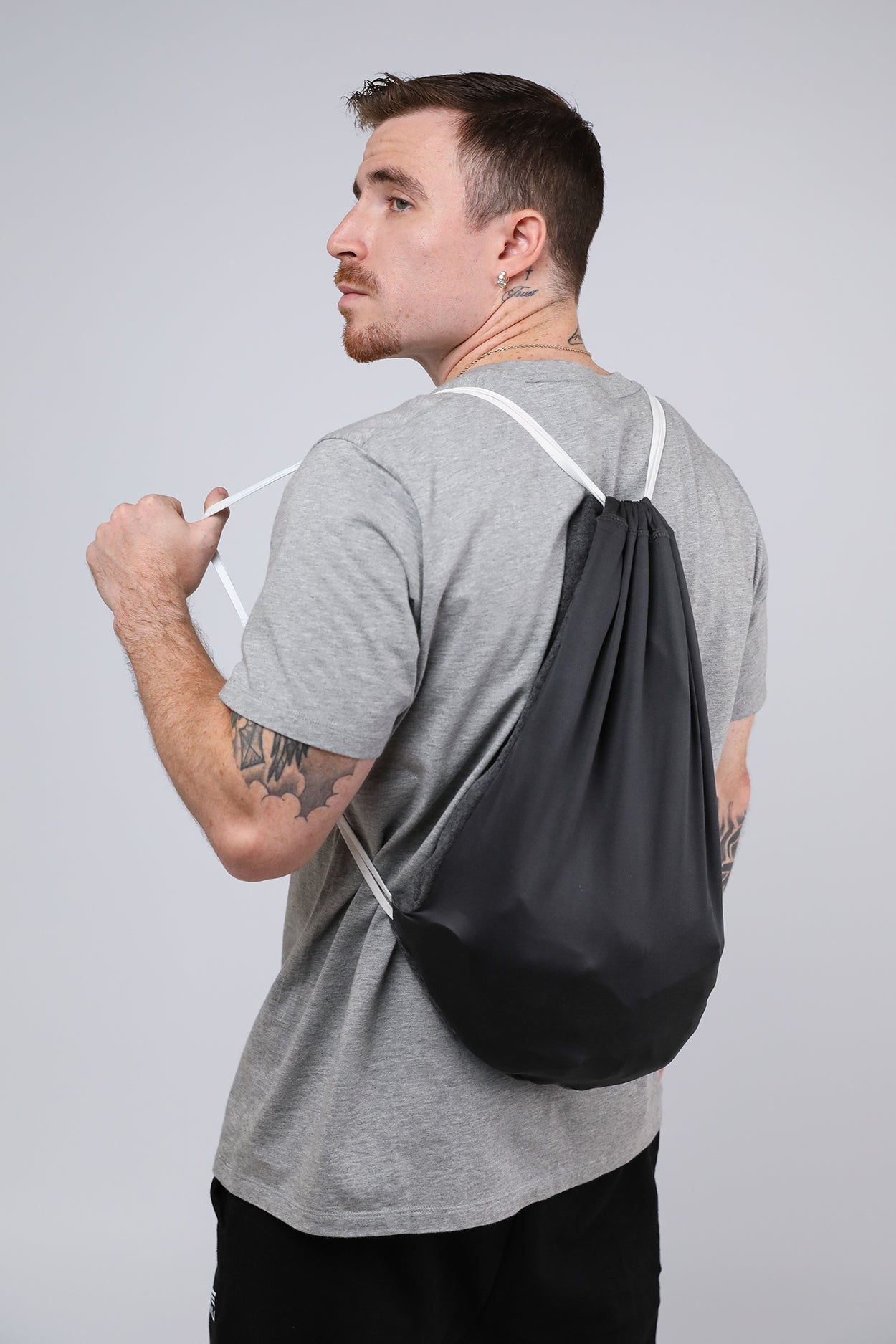 Hero Hoodie Lite (Charcoal)