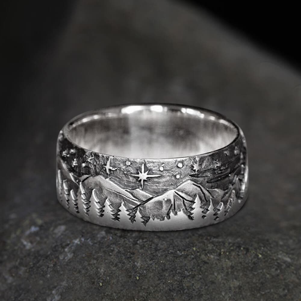 Loyal Wolf Pattern Alloy Embossed Ring