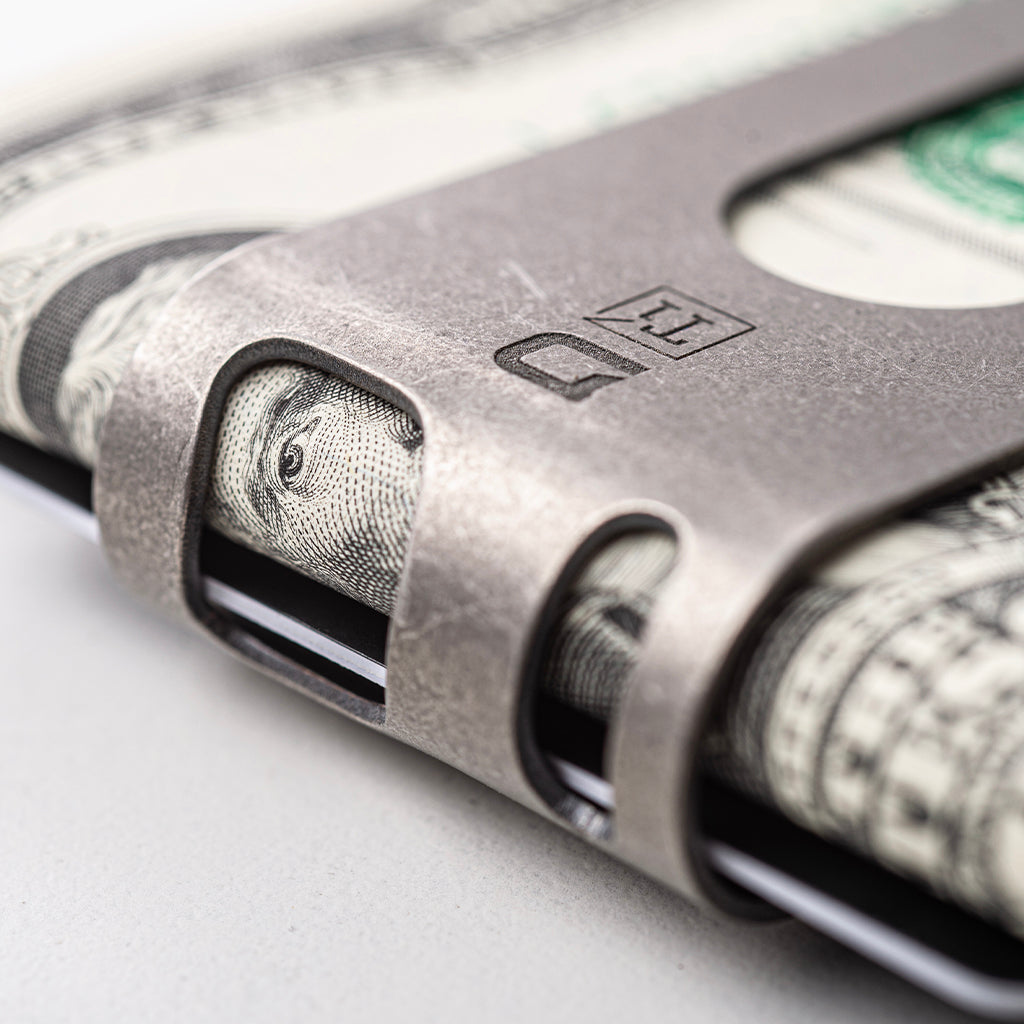 MC02 TITANIUM MONEY CLIP