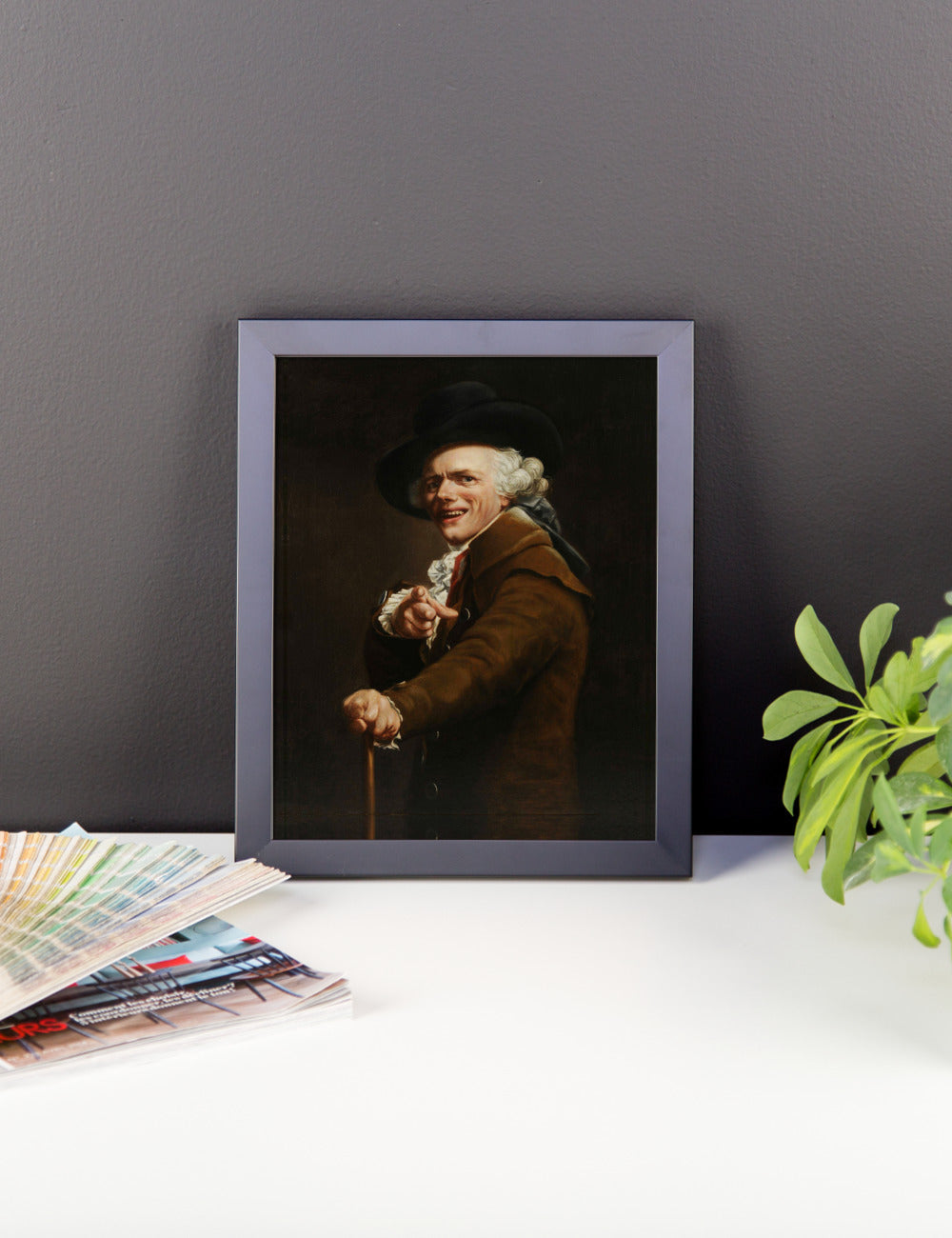 Portrait de l'artiste sous les traits d'un moqueur Framed Print