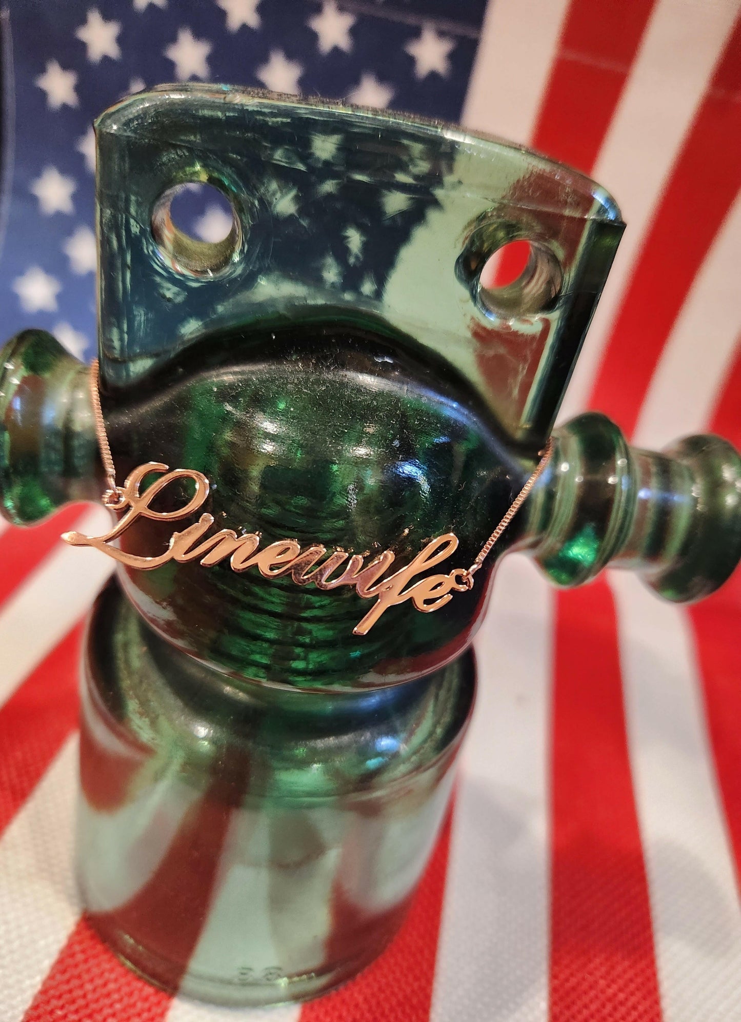 Linewife Script Necklace