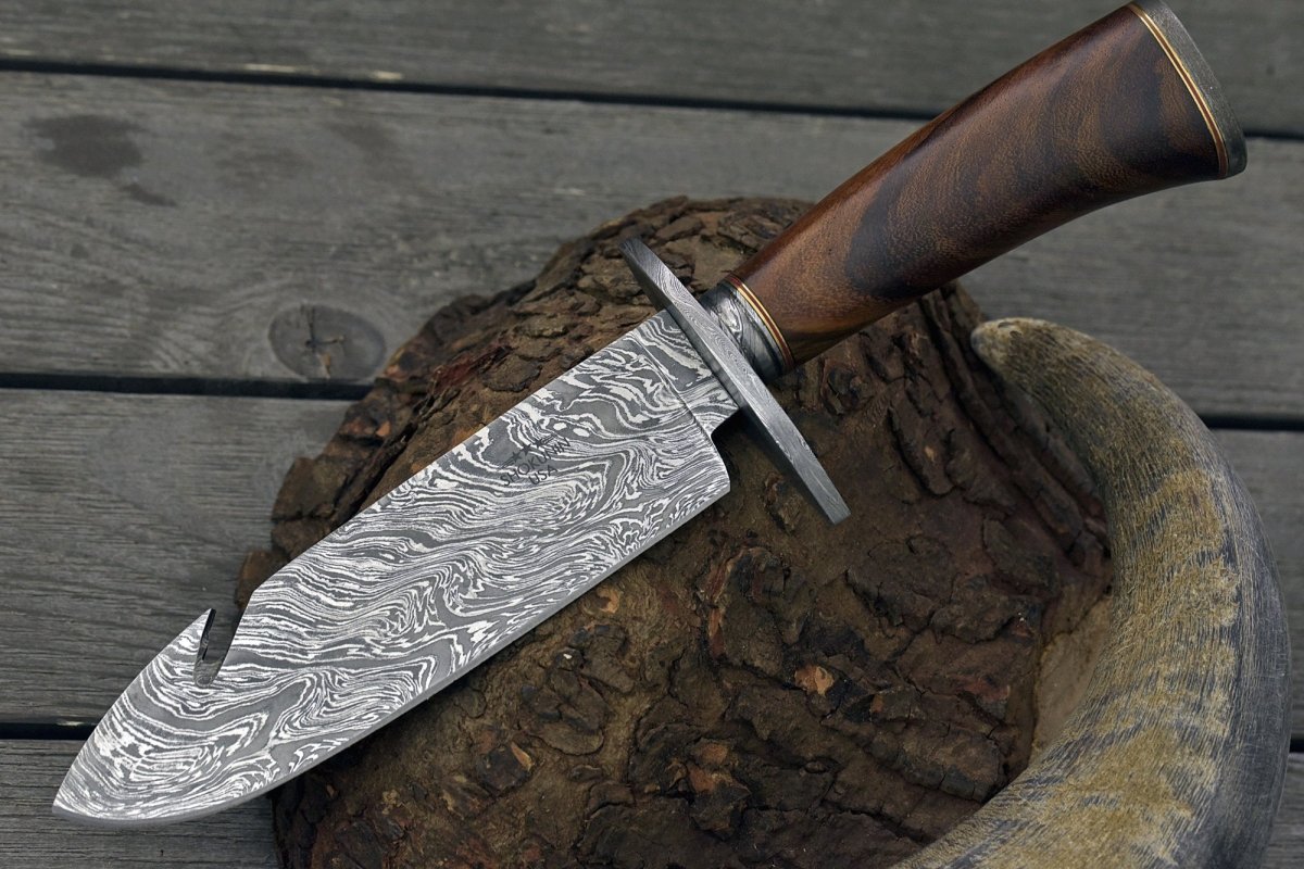 Oblivion Damascus Bowie Knife with Exotic Rosewood Handle