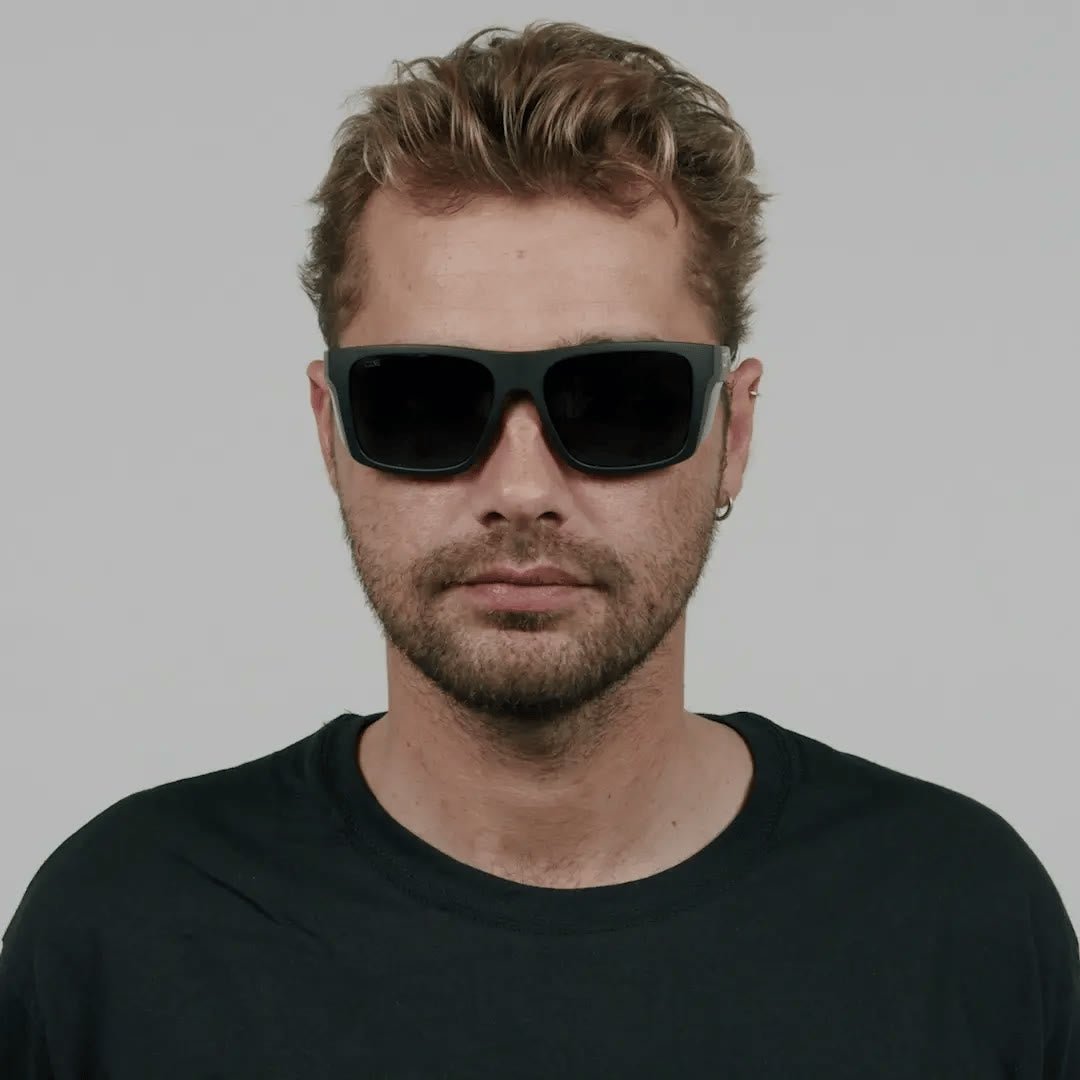 Outrigger Z87+ Matte Black Photochromic
